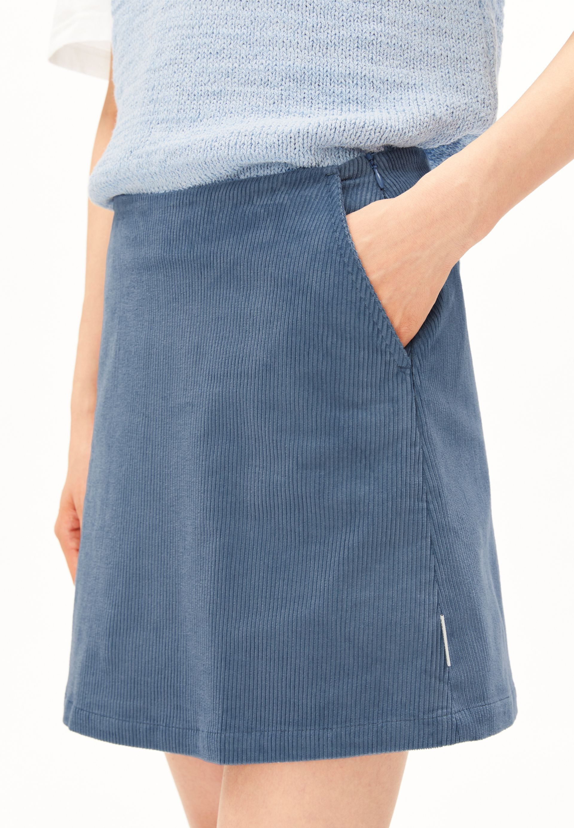 Armedangels Jerseyrock CORDUROY Kordrock aus Bio-Baumwoll Mix (Regular Fit) Mini