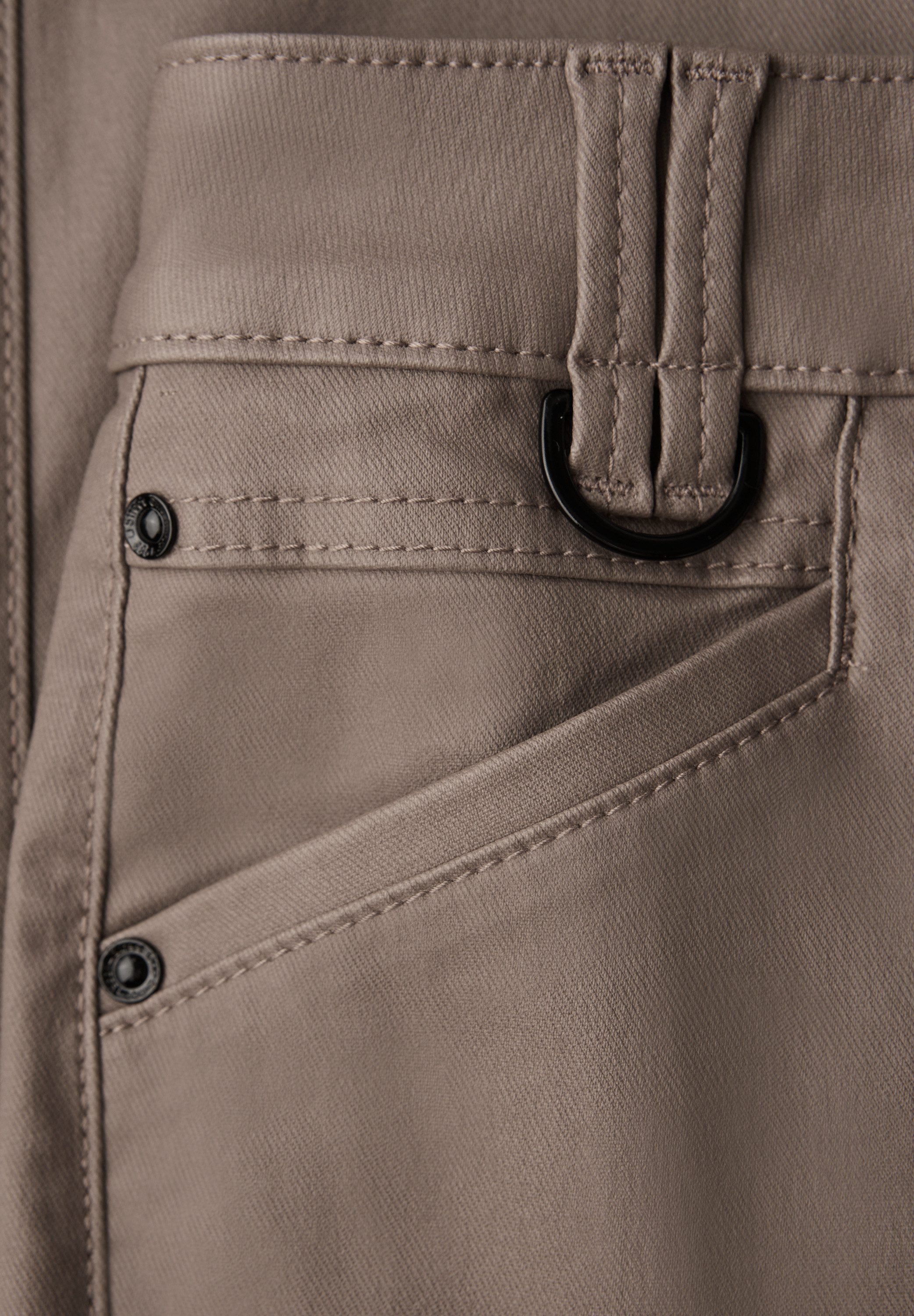 STREET ONE Stoffhose Style York mit Taschen