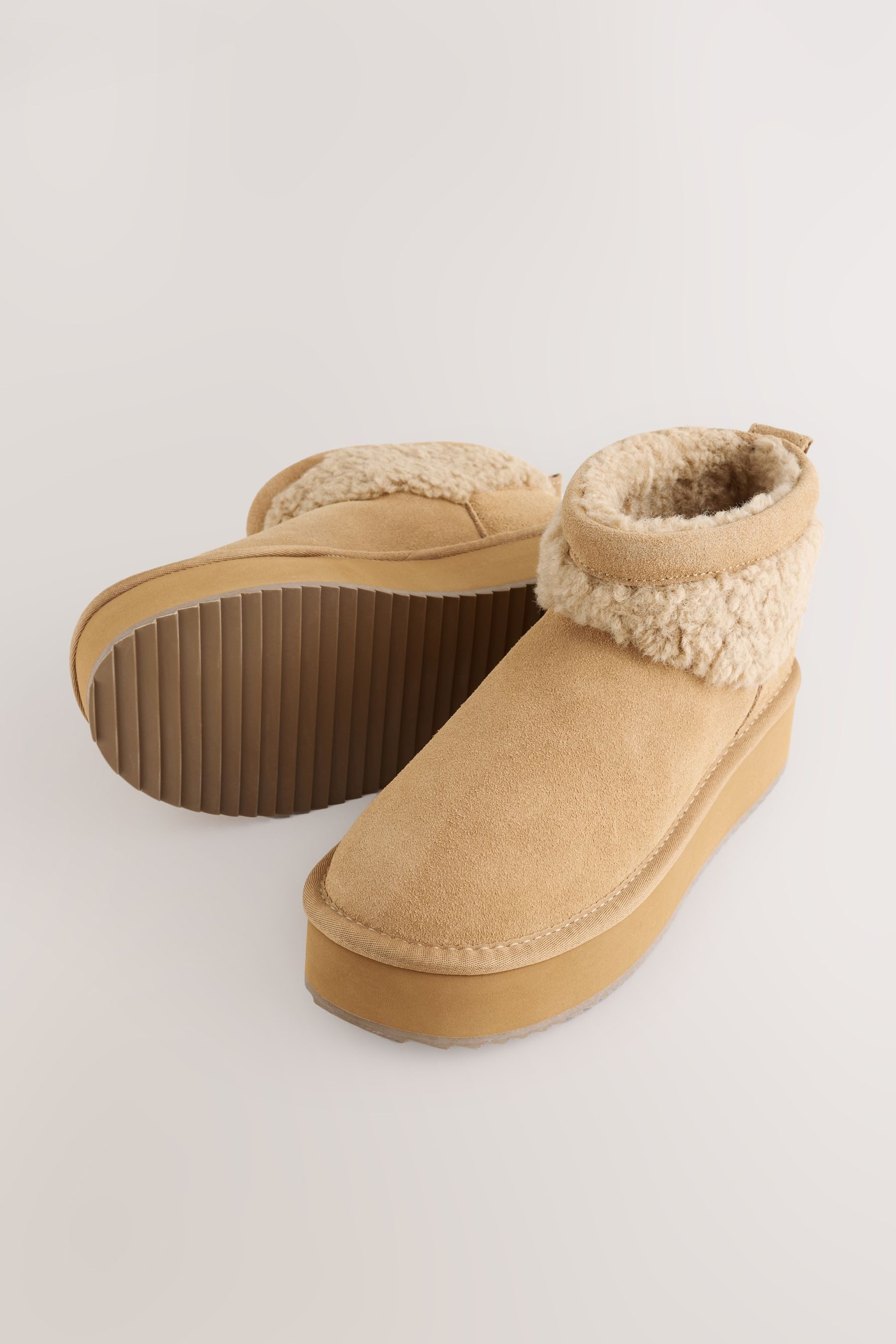 Next Plateau-Stiefel mit Borg-Kunstfell Stiefelette (1-tlg)