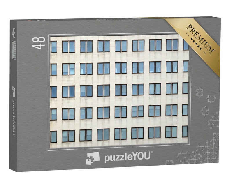 puzzleYOU Puzzle Anordnung von Fenstern eines Bürogebäudes, 48 Puzzleteile, puzzleYOU-Kollektionen Fenster