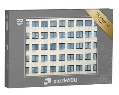 puzzleYOU Puzzle Anordnung von Fenstern eines Bürogebäudes, 48 Puzzleteile, puzzleYOU-Kollektionen Fenster