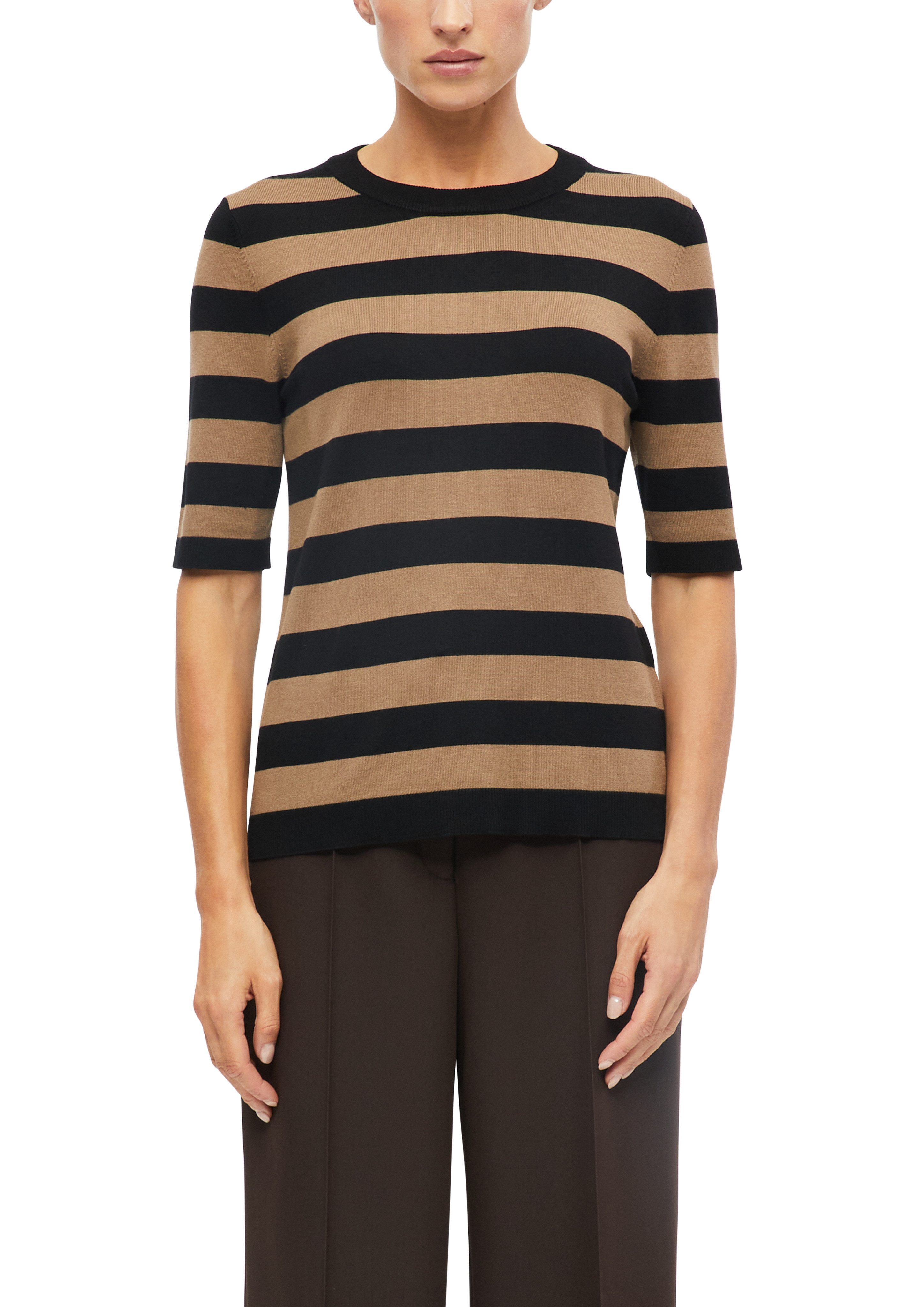 s.Oliver BLACK LABEL Strickpullover Halbarm Sommerpullover mit Viskose / Rundhals