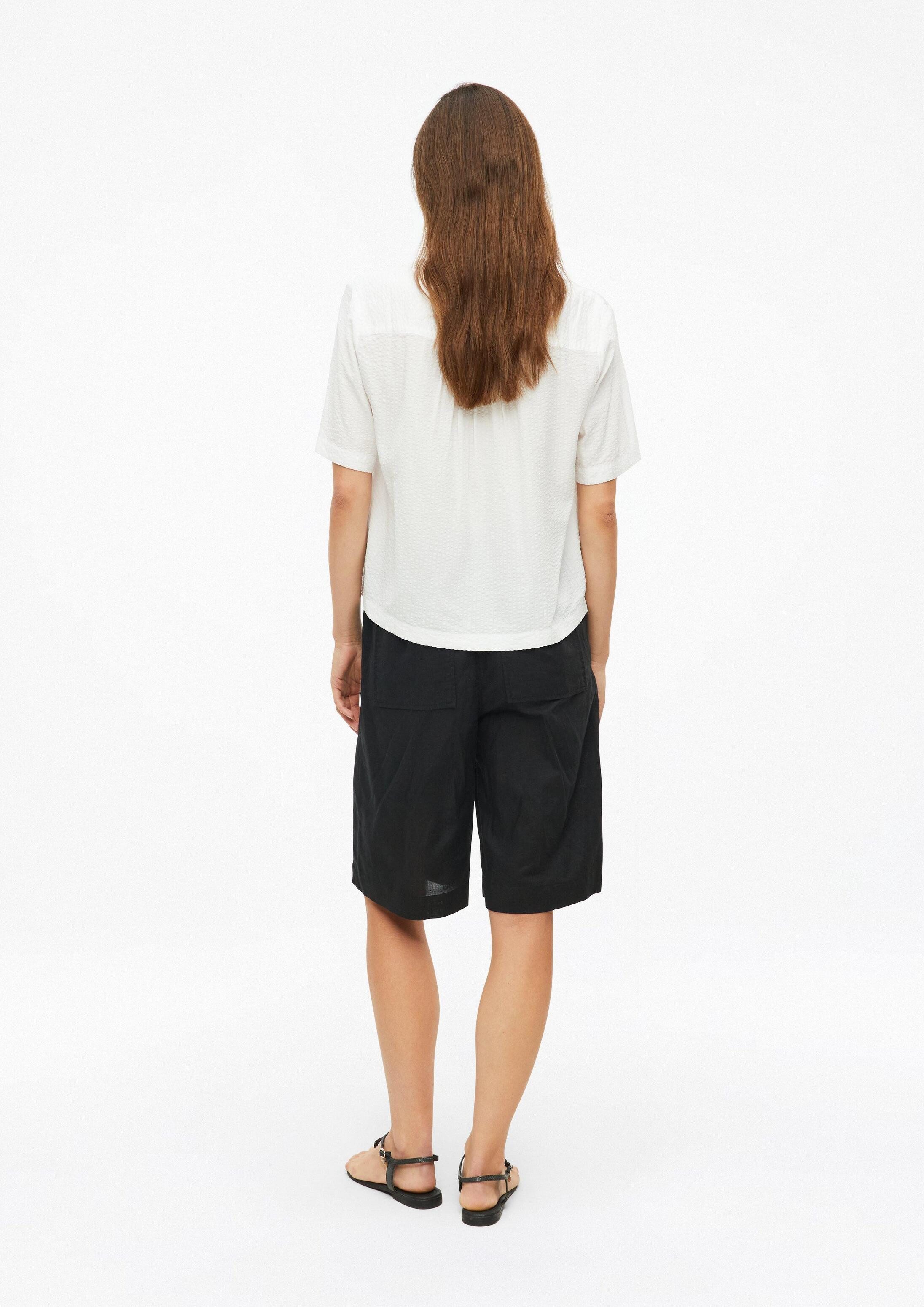 s.Oliver Kurzarmbluse Bluse Strukturierte Viskosemix-Bluse mit Raffung
