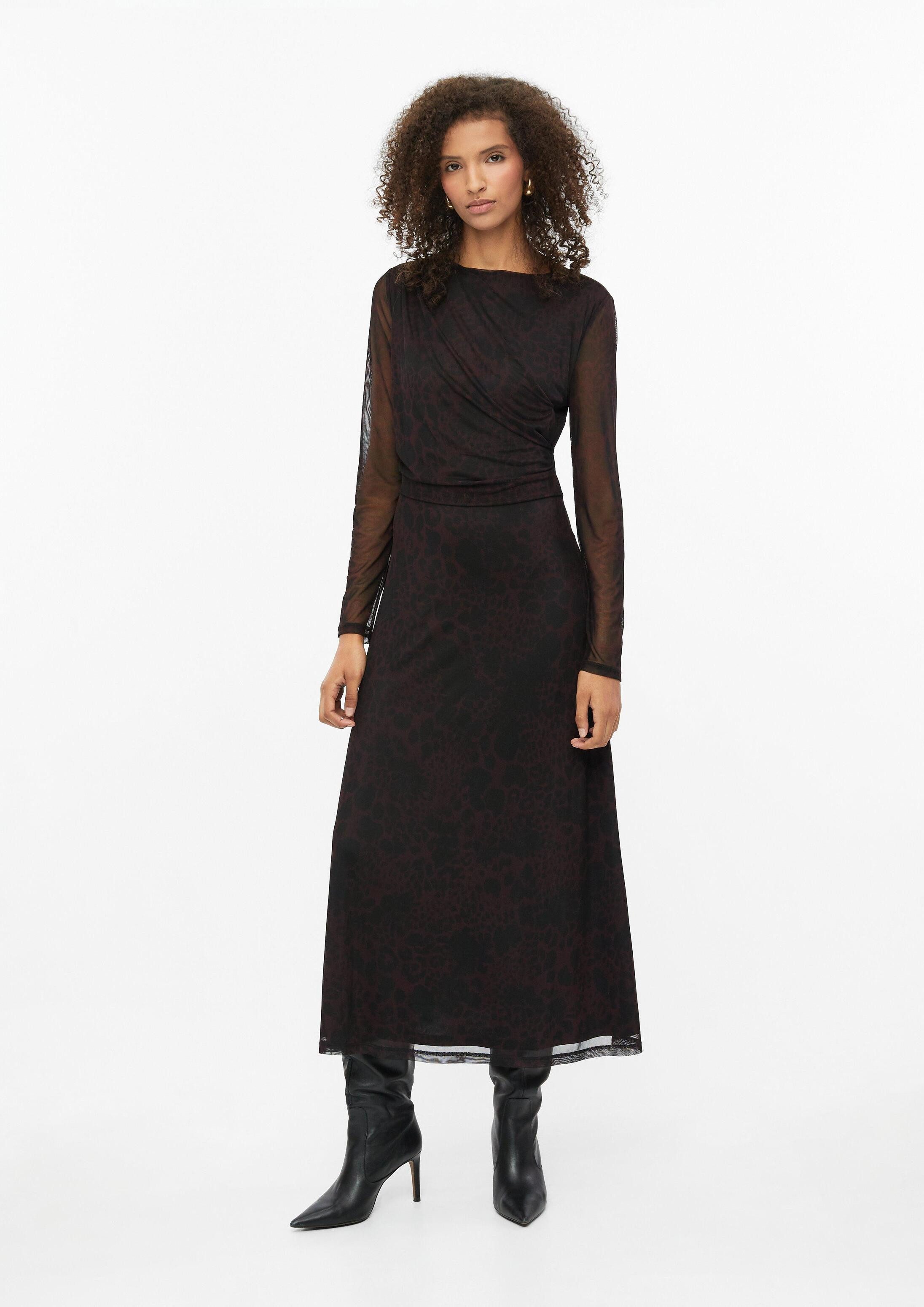 s.Oliver Midikleid Kleid Mesh-Kleid mit All-over-Print und Drapierung
