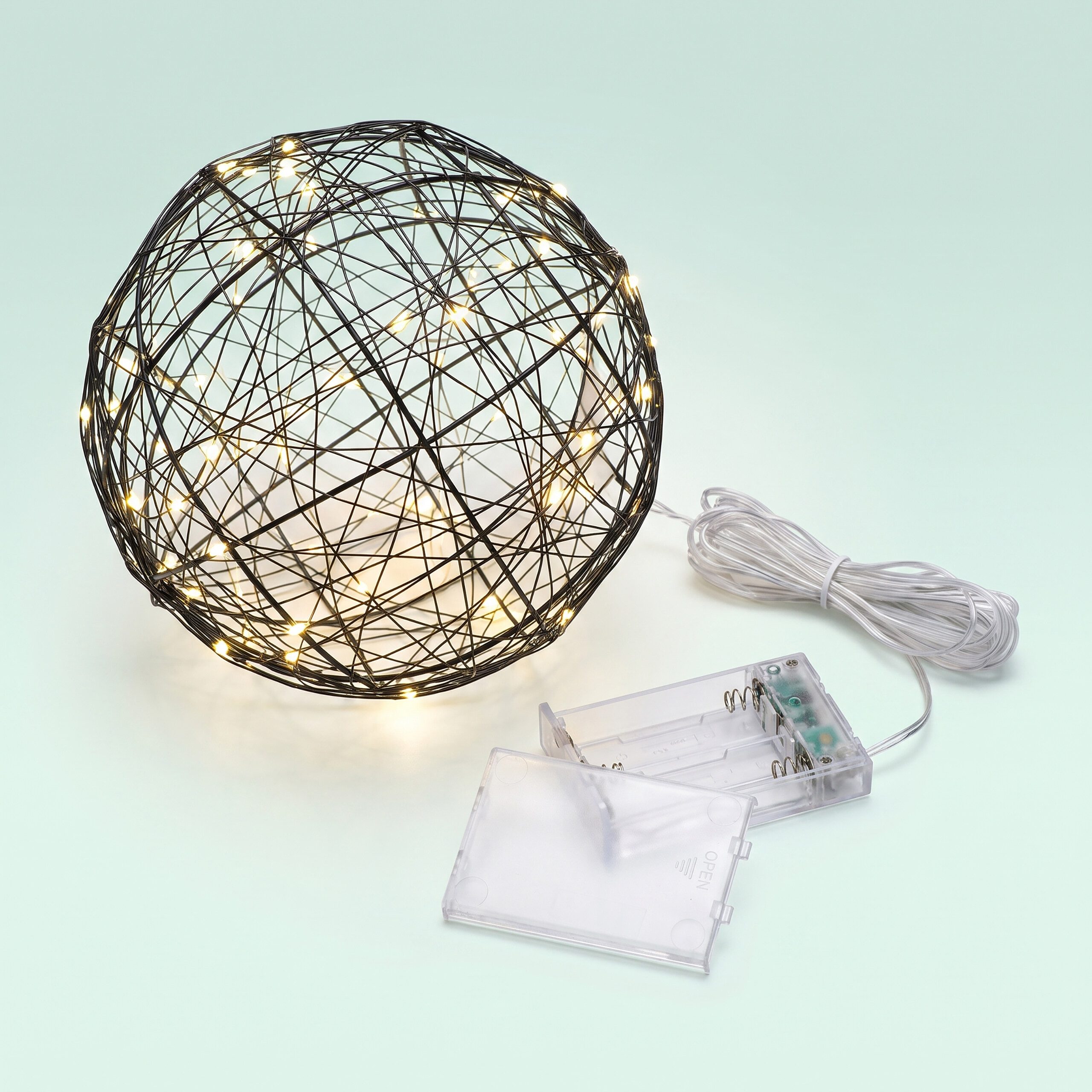 relaxdays LED Kugelleuchte LED Dekokugel 20 cm, Automatische Abschaltung nach 6 Stunden, warmweiße LEDs, warmweiß, schwarz – Bild 5 von 5