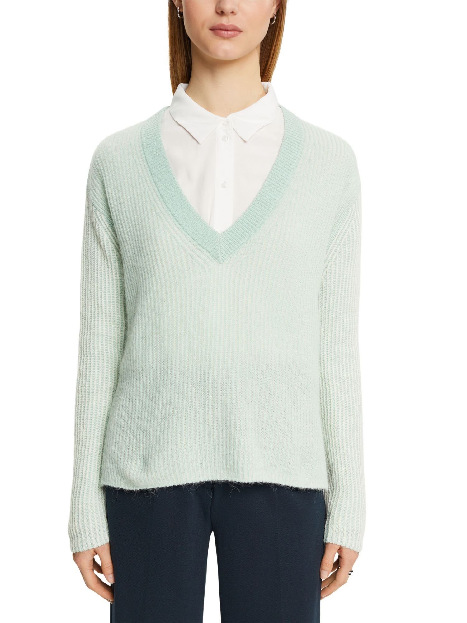 Esprit Collection V-Ausschnitt-Pullover Zweifarbiger Pullover LIGHT GREEN Alpaka AQUA mit