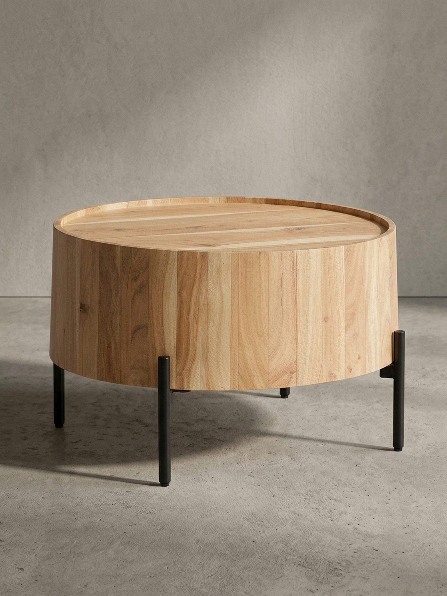 KADIMA DESIGN Couchtisch Couchtisch Akazie Massivholz 60x60x41 cm Rund mit Metallgestell, (Schwarz), Kleiner Sofatisch Modern, Wohnzimmertisch Couch, Kaffeetisch Braun /