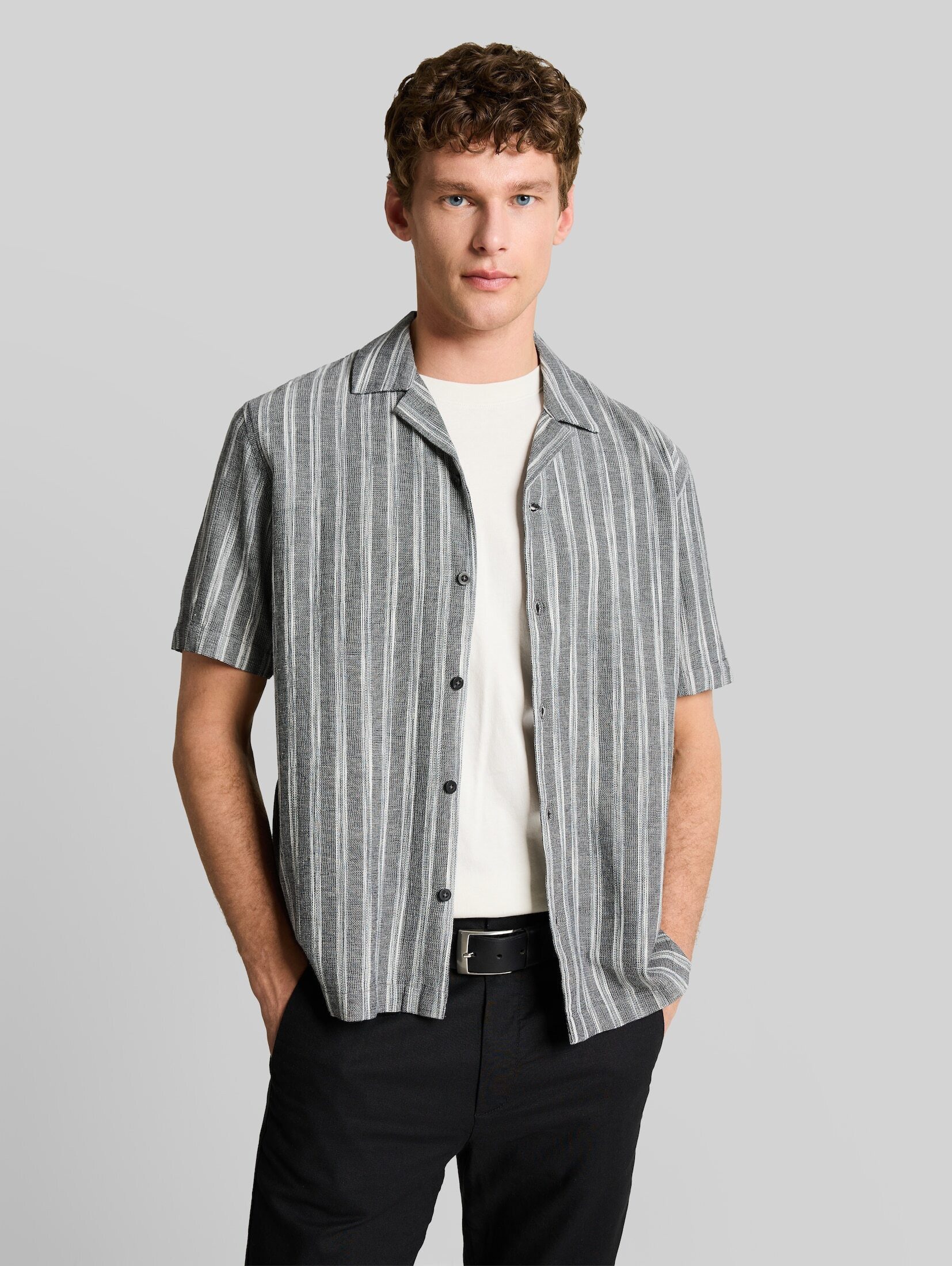 TOM TAILOR Denim Kurzarmhemd Blusen & Shirts Relaxed Fit Resort Hemd mit Leinenanteil