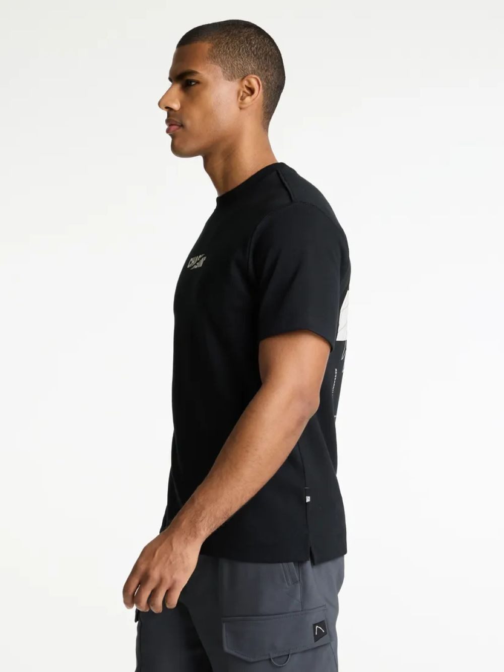 CHASIN' T-Shirt SYDNEY - Kurzarmshirt im Loose Fit - T-Shirt