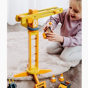 Small Foot Spielzeug-Kran Baukran mit Baustellenzubehör, (Set), aus Holz mit 360-Grad-Drehung und beweglichem Ausleger