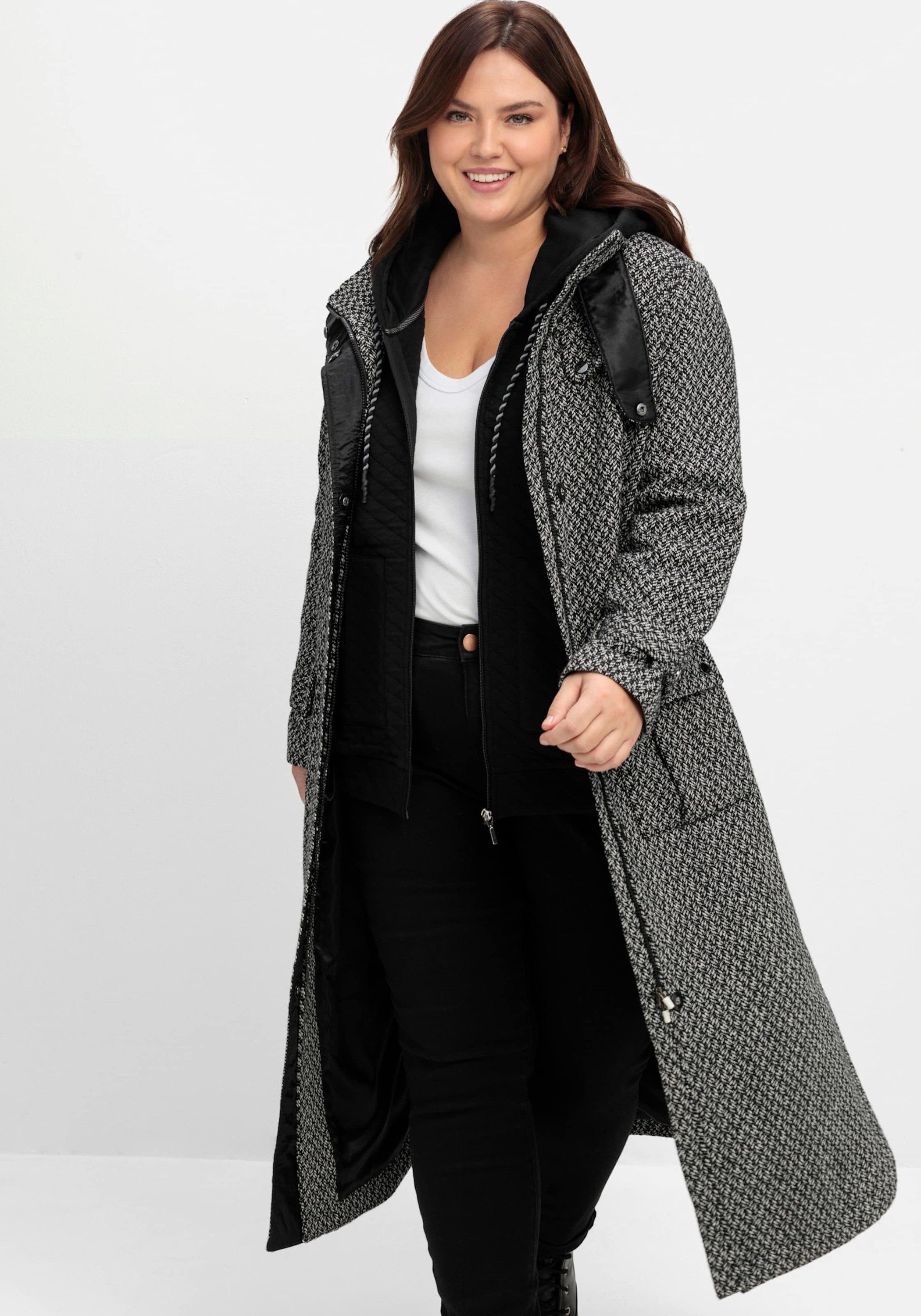 Sheego Langmantel Trenchcoat im Cargo-Stil, mit Stehkragen