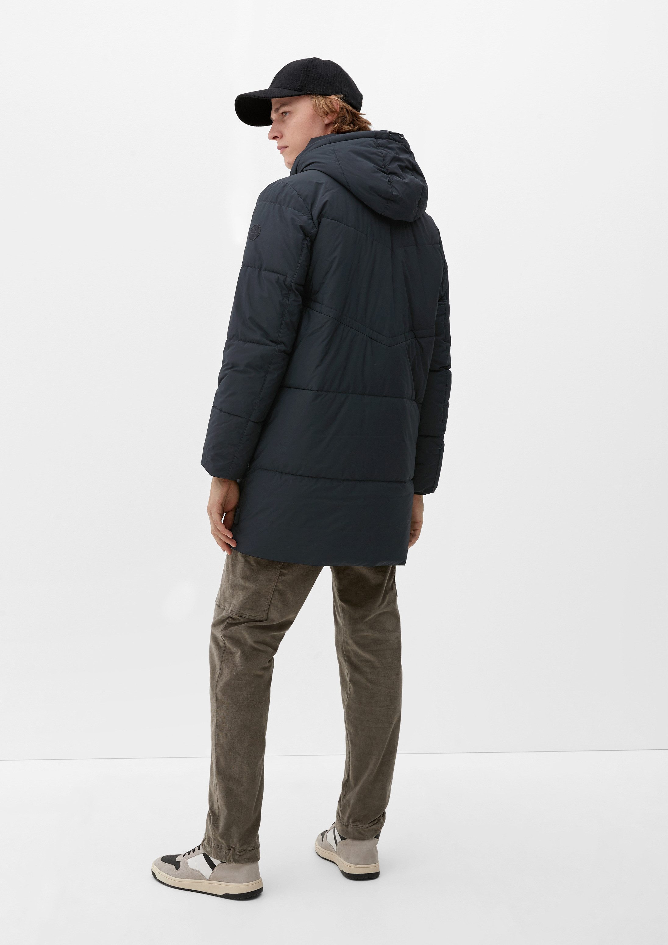 QS Wintermantel Outdoor-Mantel Steppjacke mit abnehmbarer Kapuze