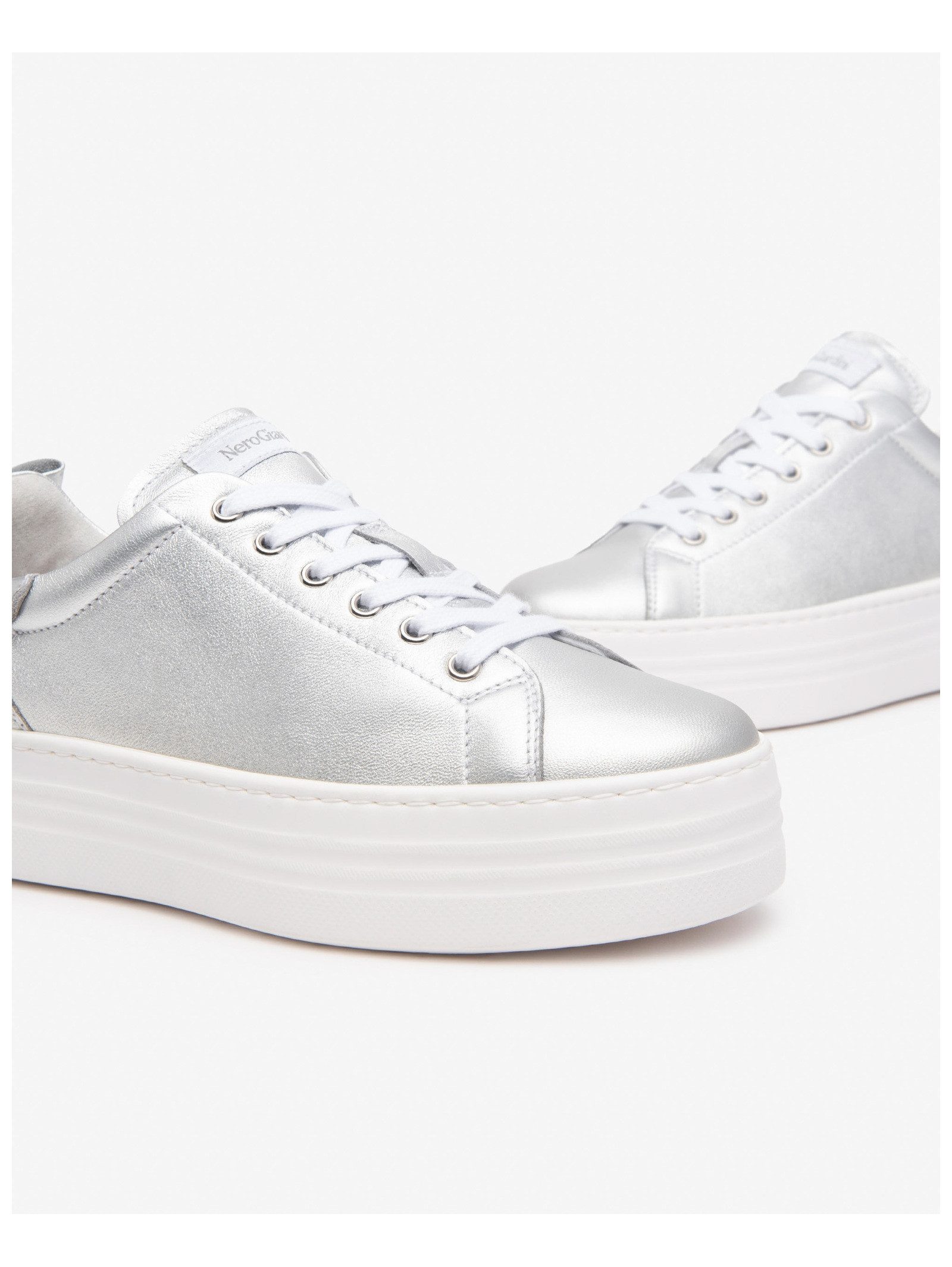 Nero Giardini Nero Giardini Sneaker Lederimitat Plateausneaker