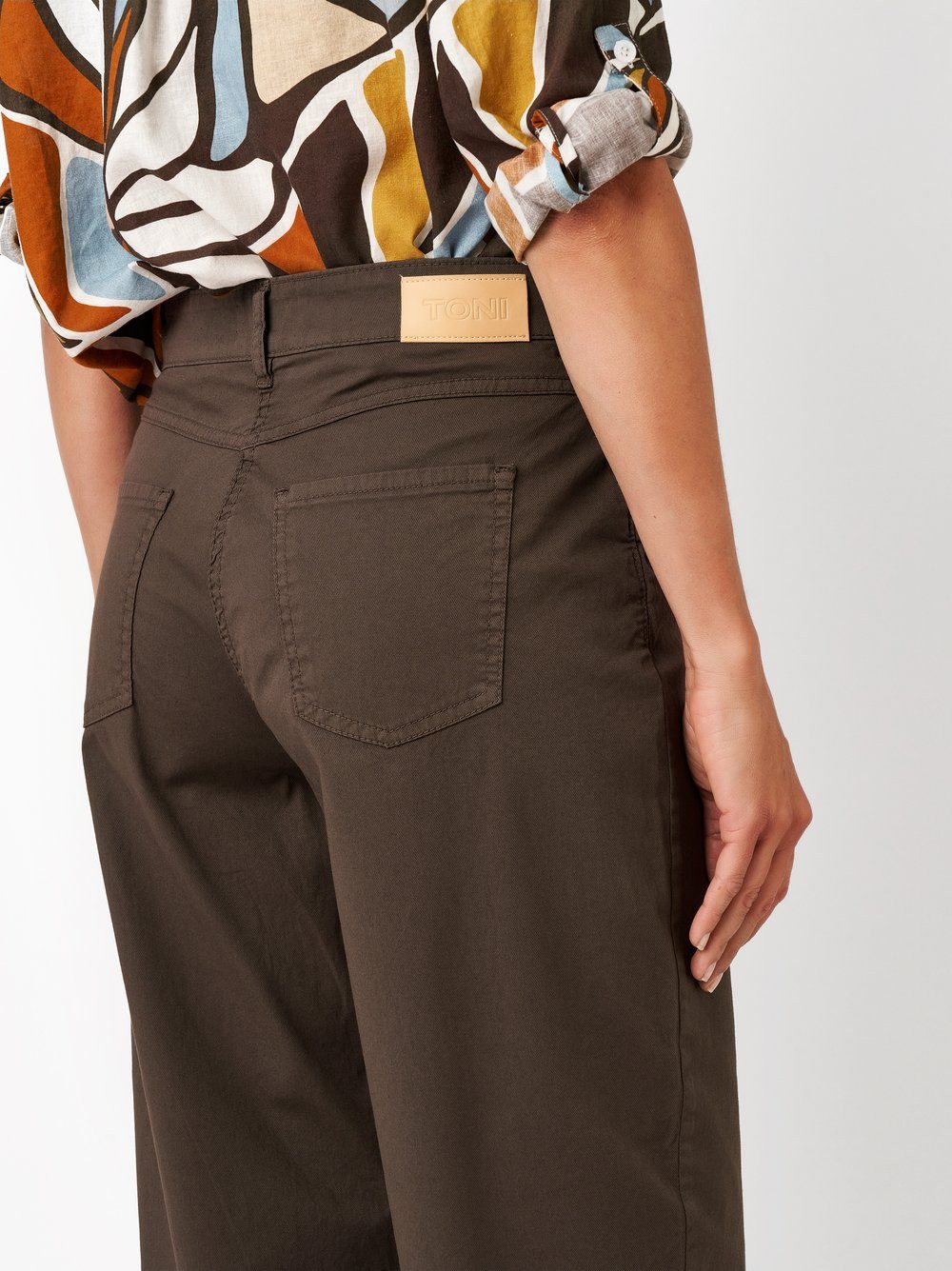 TONI Stoffhose LIV BARREL mit Stretch