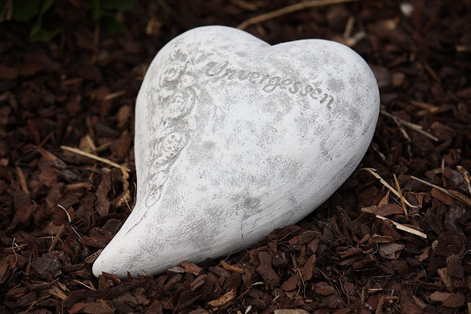 Stone and Style Gartenfigur Frostfester Grabschmuck kleines Herz Unvergessen