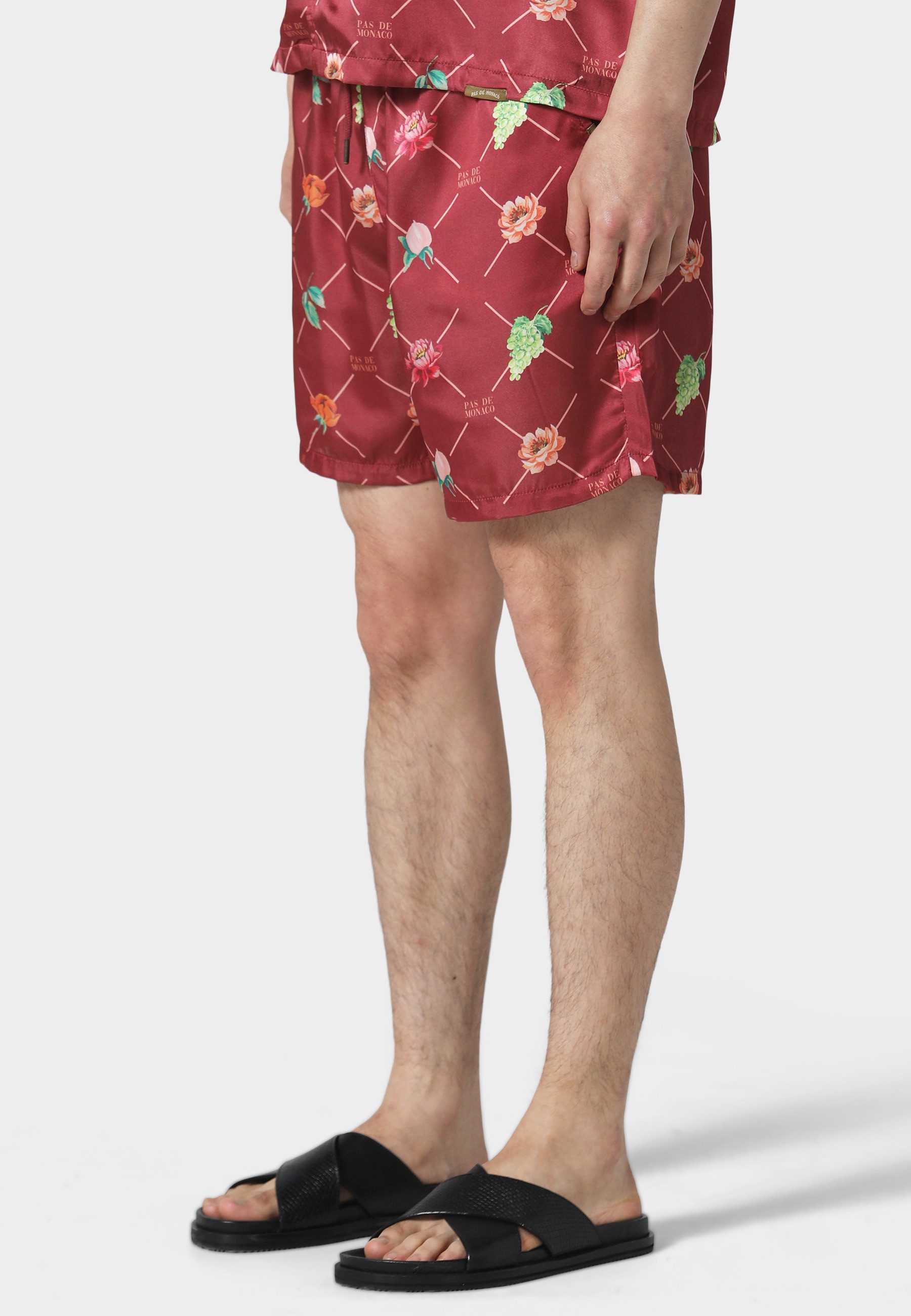 Pas De Monaco Shorts Pas De Monaco FRUIT MONOGRAM SHORTS (1-tlg)