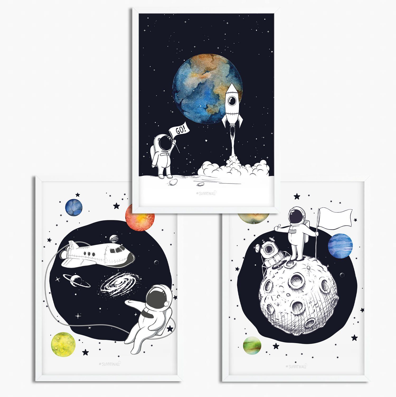 Sunnywall Poster Poster Kinderzimmer kleiner Astronaut günstig online kaufen