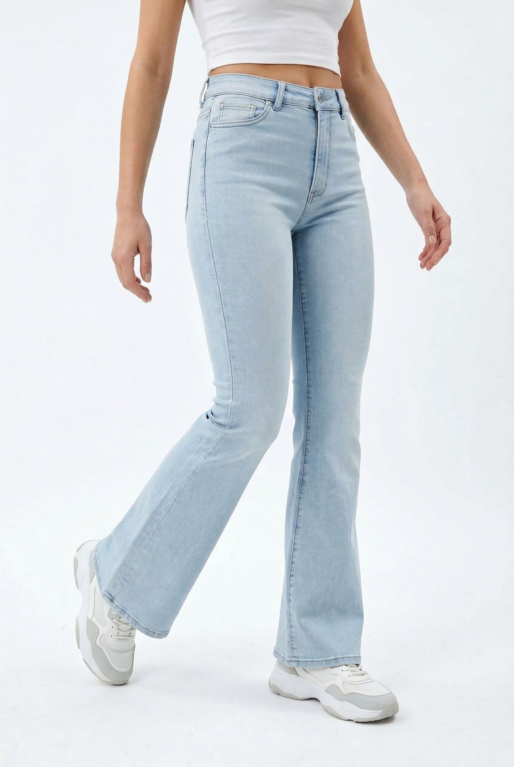 ONLY Bootcut-Jeans ONLLUSH MW RETRO FLARED DNM Materialmix, bootcut fit, Regular Waist,  Retro-Fit