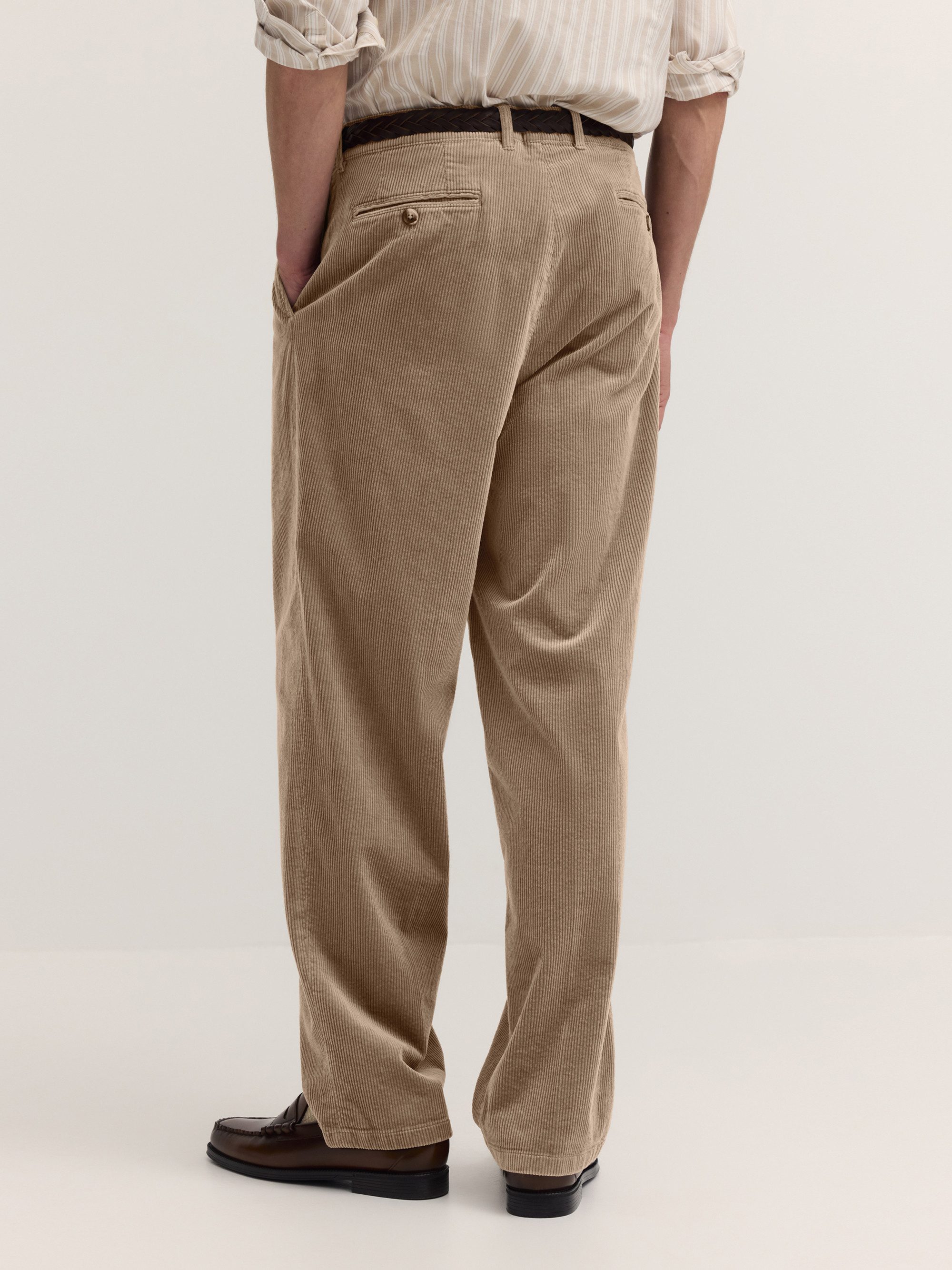 bugatti Bundfaltenhose Relaxed Fit Relaxed Fit Cord Baumwollmix