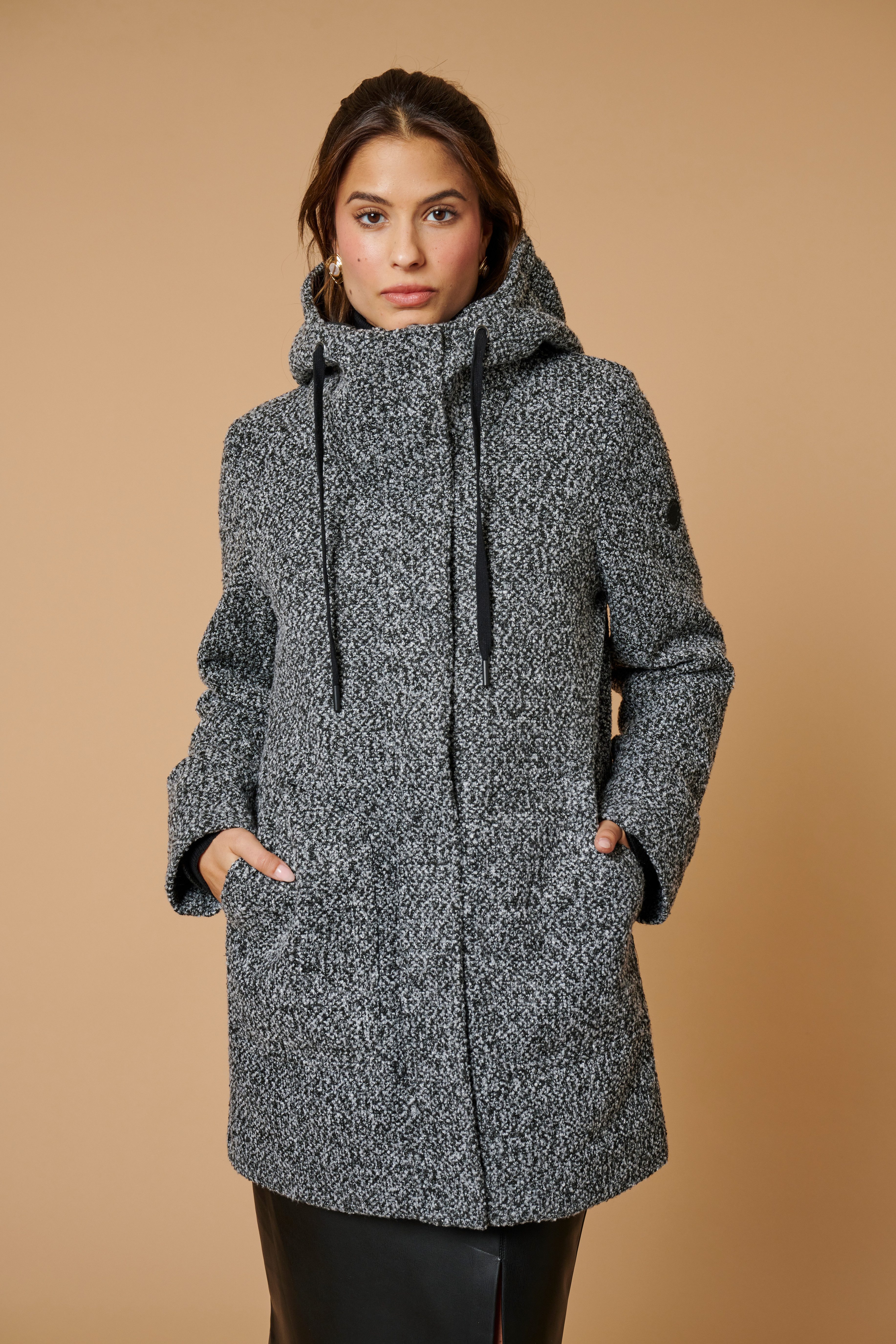 ZABAIONE Kurzmantel Coat Es44ther Salt & Pepper Optik günstig online kaufen