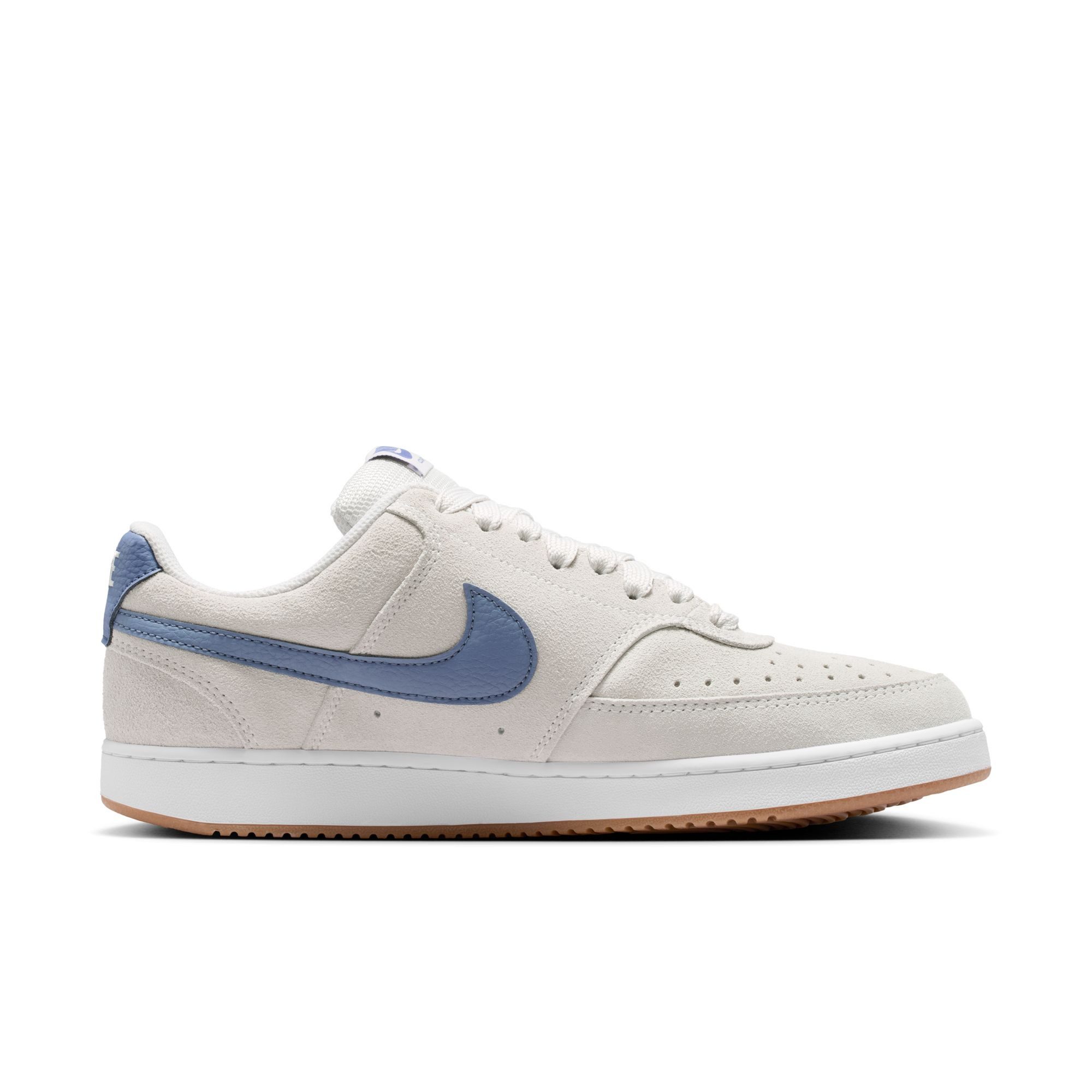 Nike Sportswear COURT VISION LO FL V2 Sneaker inspiriert vom Design des Nike Air Force