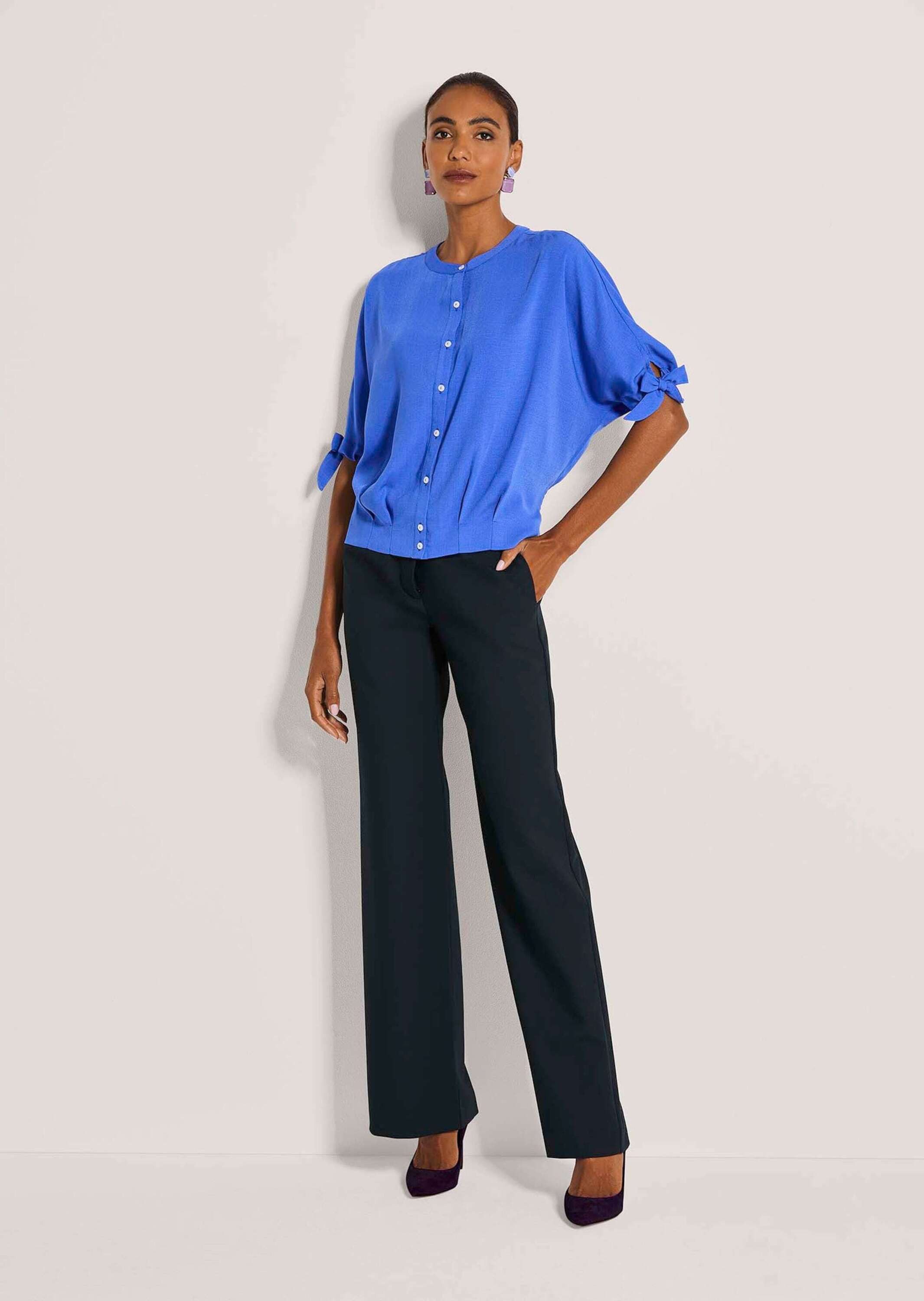 MADELEINE Kurzarmbluse Luftige Sommerbluse mit Fledermausärmeln Faltenbluse günstig online kaufen