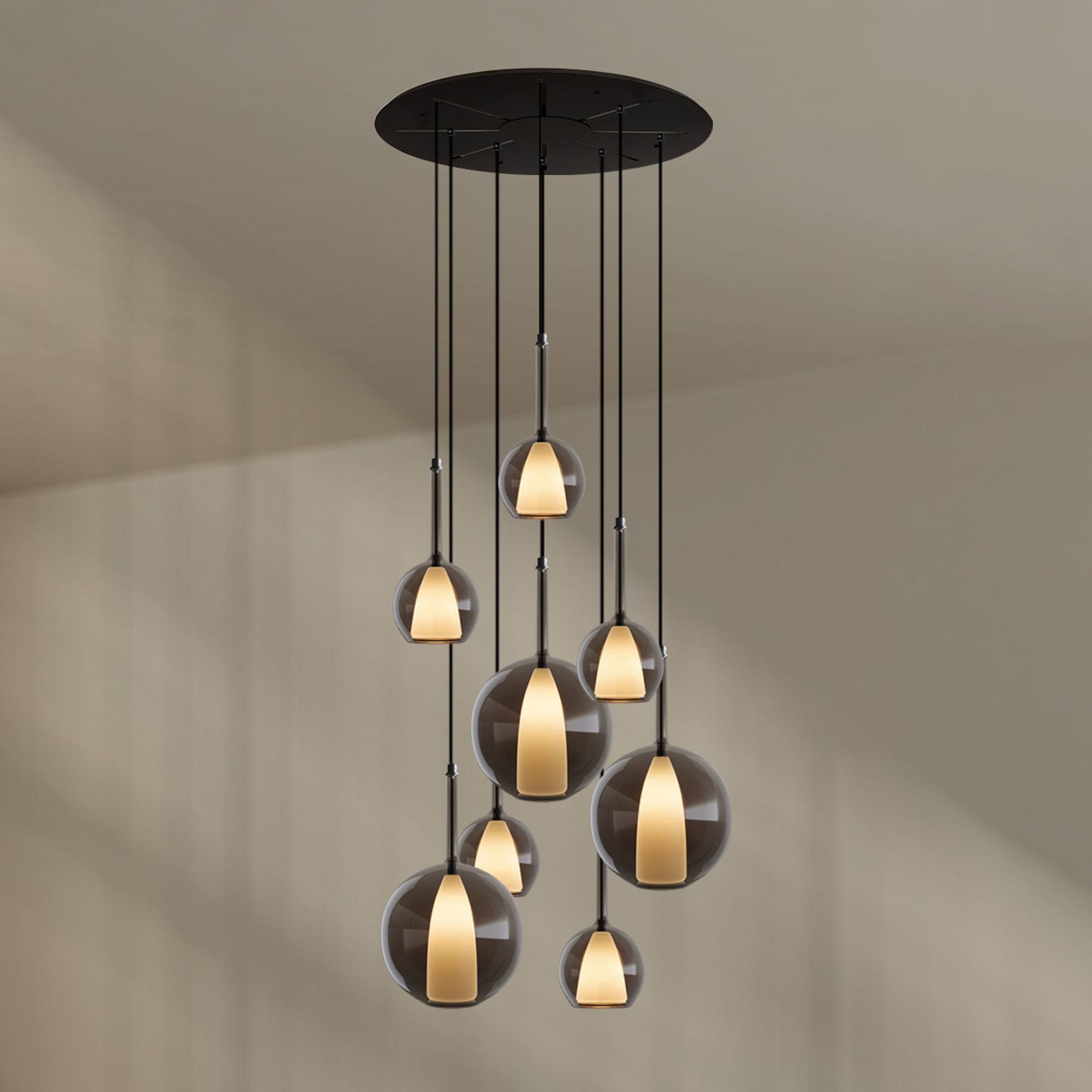 s.luce Pendelleuchte Belluna Galerieleuchte 8-flammig Ø 80cm Baldachin Rauch