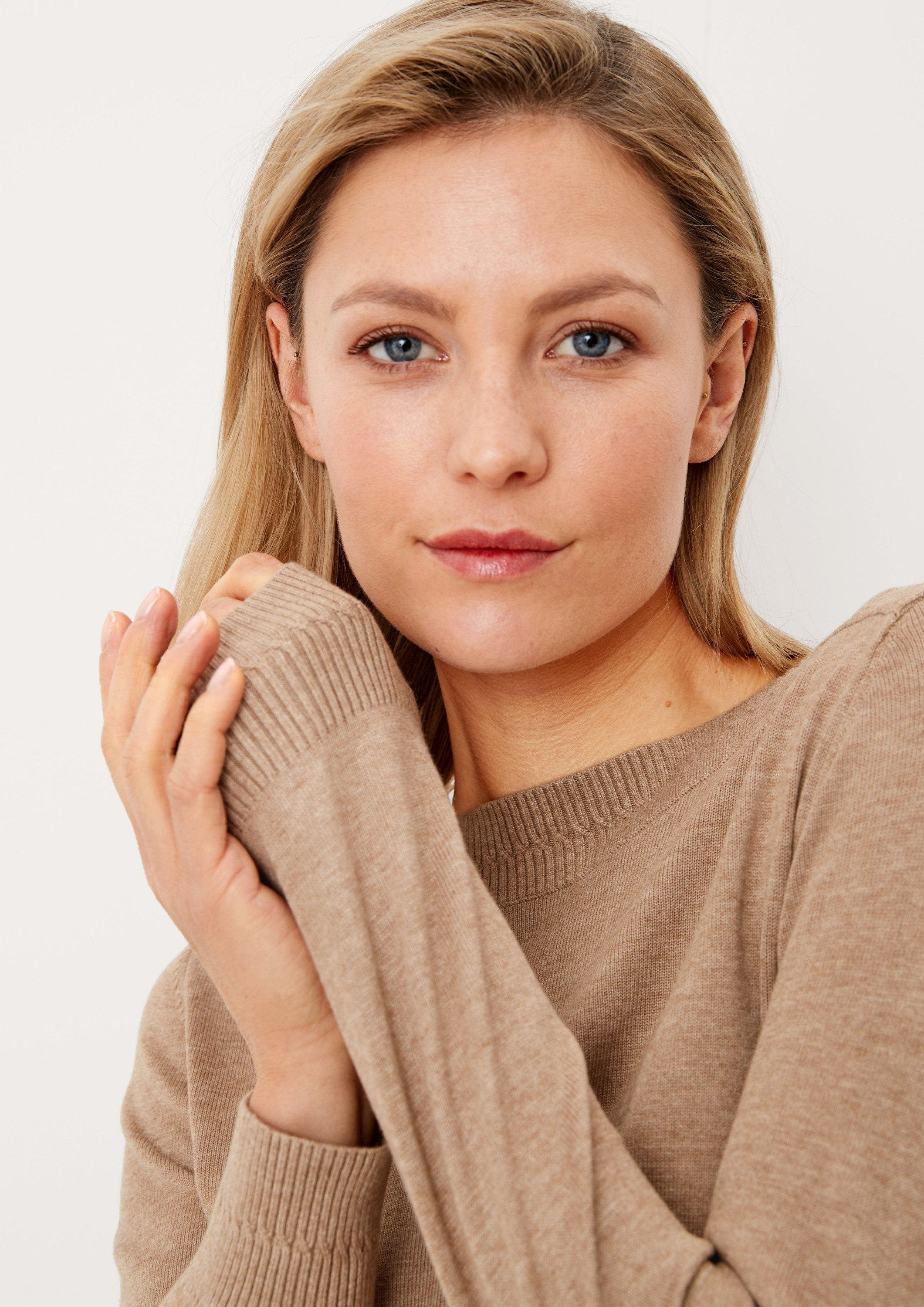 s.Oliver Longpullover Strickpullover Pullover mit U-Boot-Ausschnitt