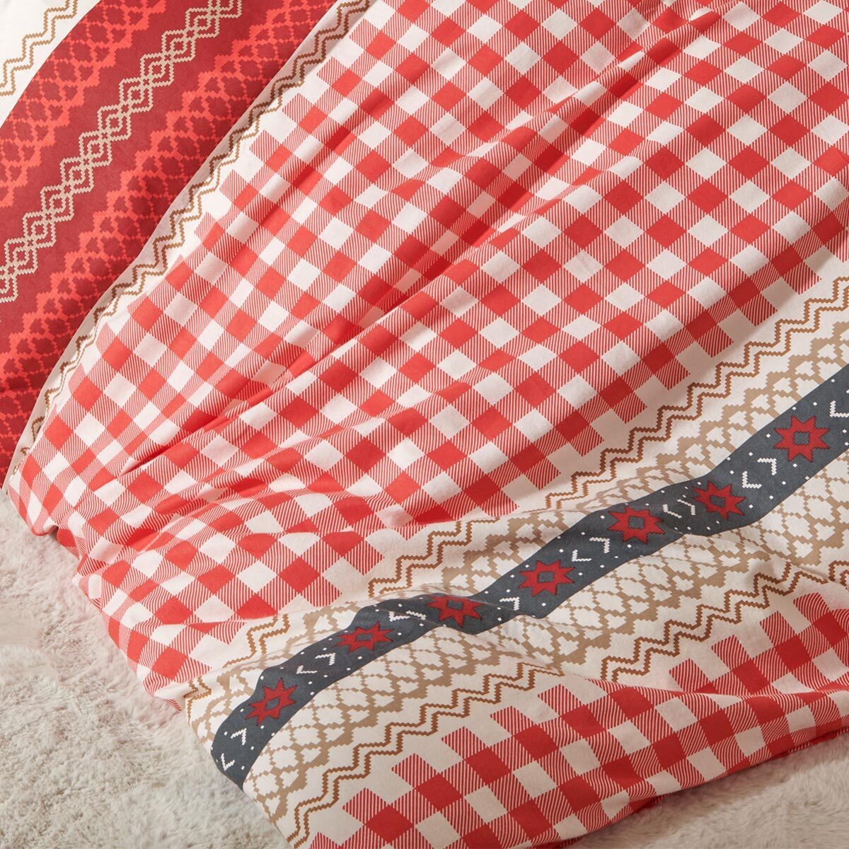 TRAUMSCHLAF Bettwäsche Landhaus, Flanell, 2 teilig, hochwertige Flanell Qualität, warm und flauschig