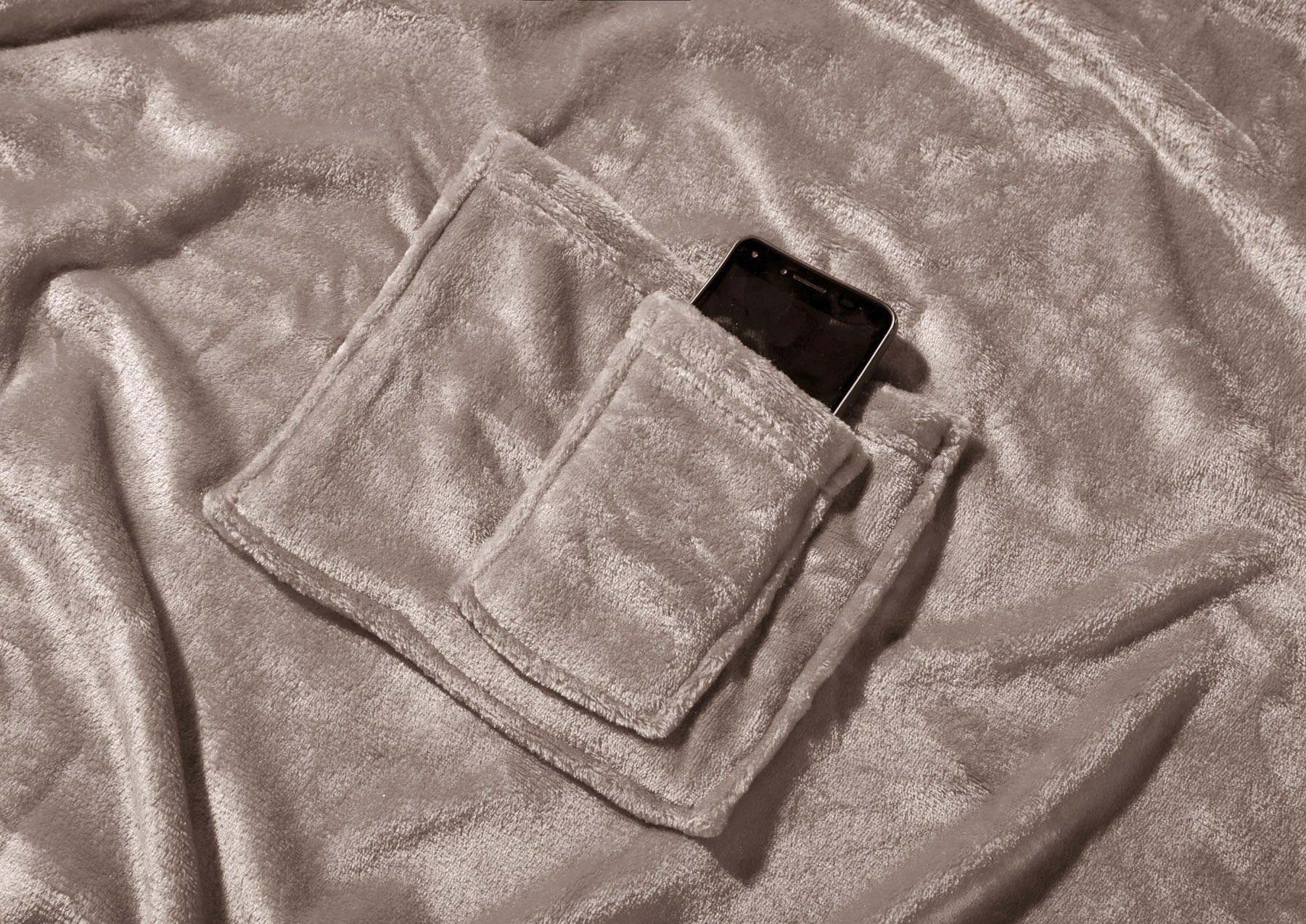 Wohndecke Kuscheldecke mit Ärmeln Super Soft Flanell Decke, heimtexland, Ärmeldecke mit 2 Taschen und Fußsack – Bild 5 von 5