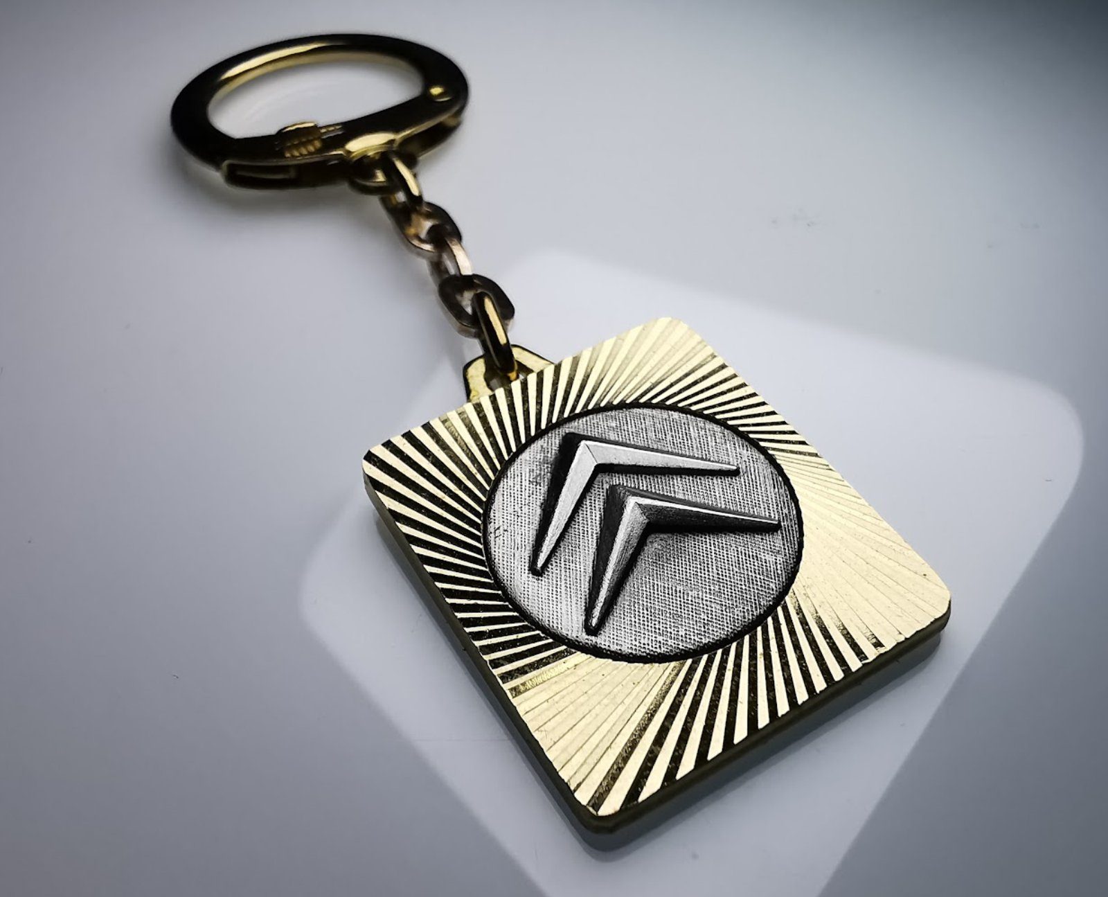 HR Autocomfort Schlüsselanhänger CITROEN Logo Schlüsselanhänger Metall original aus 1959