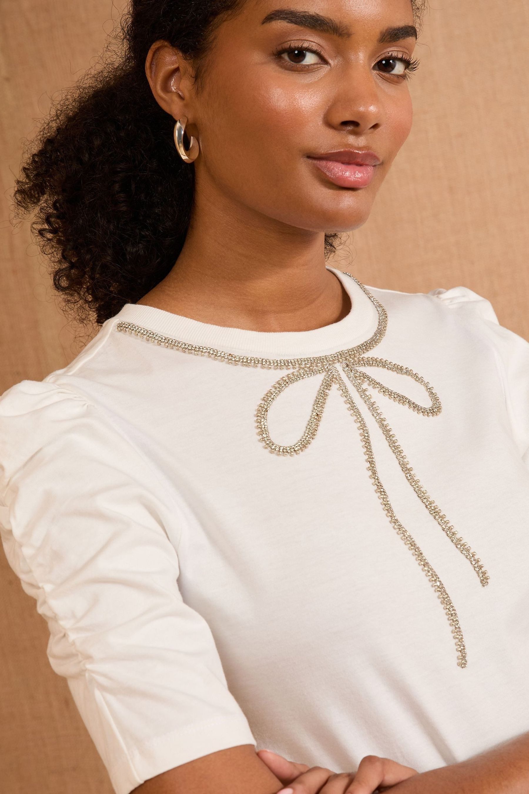 Love & Roses T-Shirt Love & Roses Verziertes Top aus Baumwolljersey (1-tlg)