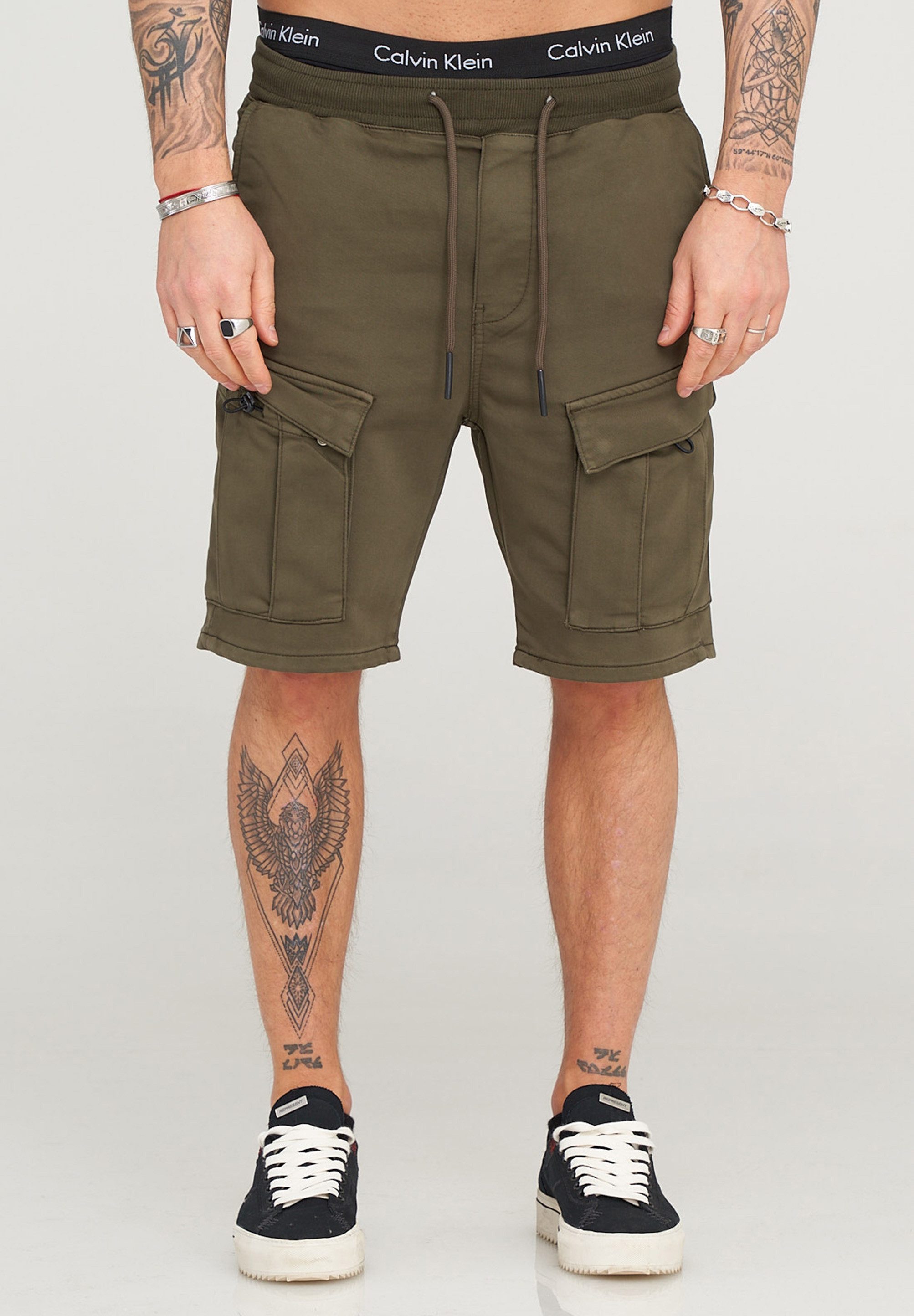 behype Cargoshorts Kurze Hose für Herren im Regular-Fit Mit Gummibund & Tunnelzug - Sommer-Shorts Bermuda