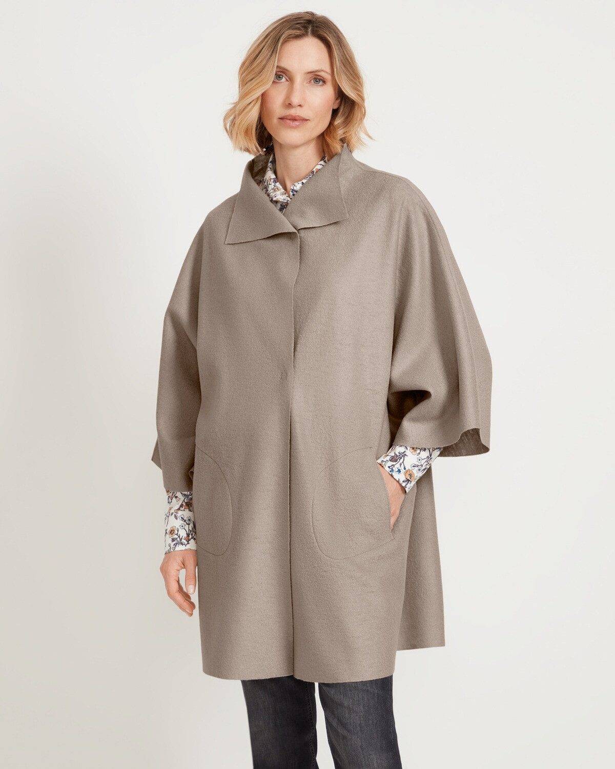 Highmoor Cape Cape-Mantel