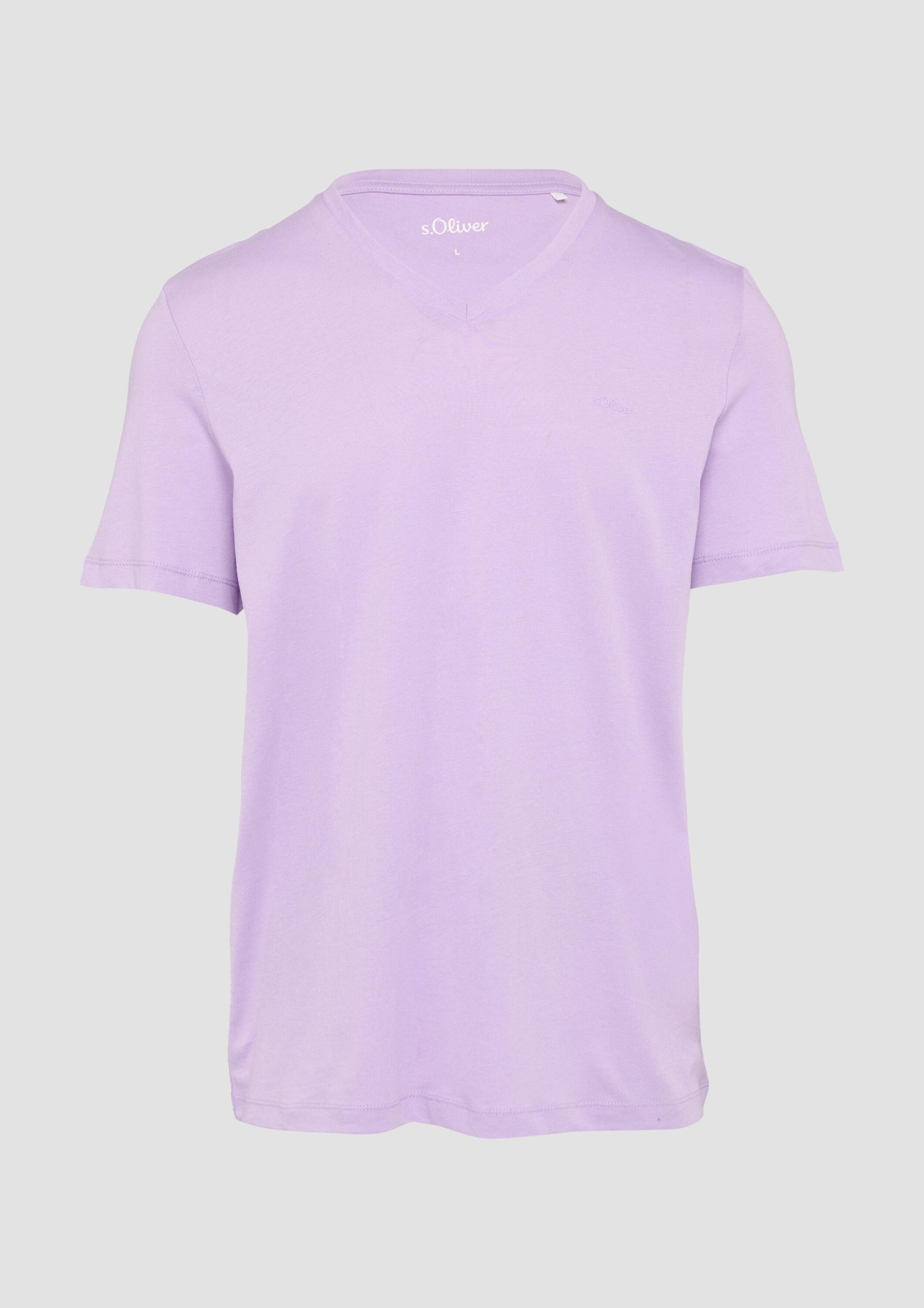 s.Oliver Kurzarmshirt T-Shirt T-Shirt mit V-Ausschnitt und Logo-Print