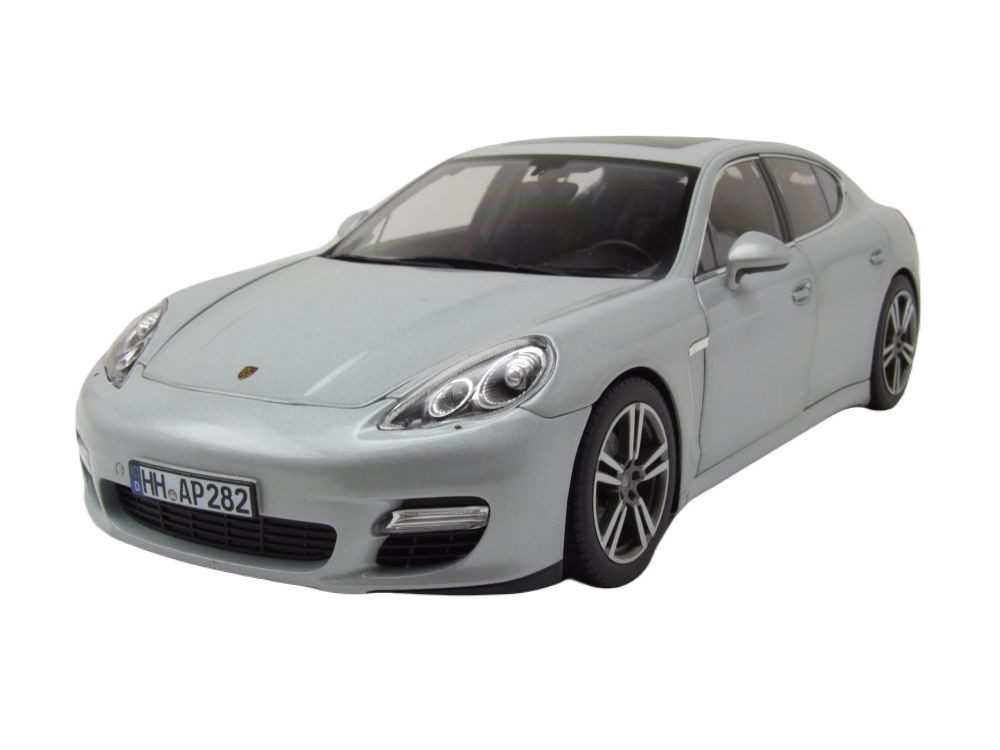 Norev Modellauto Porsche Panamera Turbo 2009 silber, Maßstab 1:18