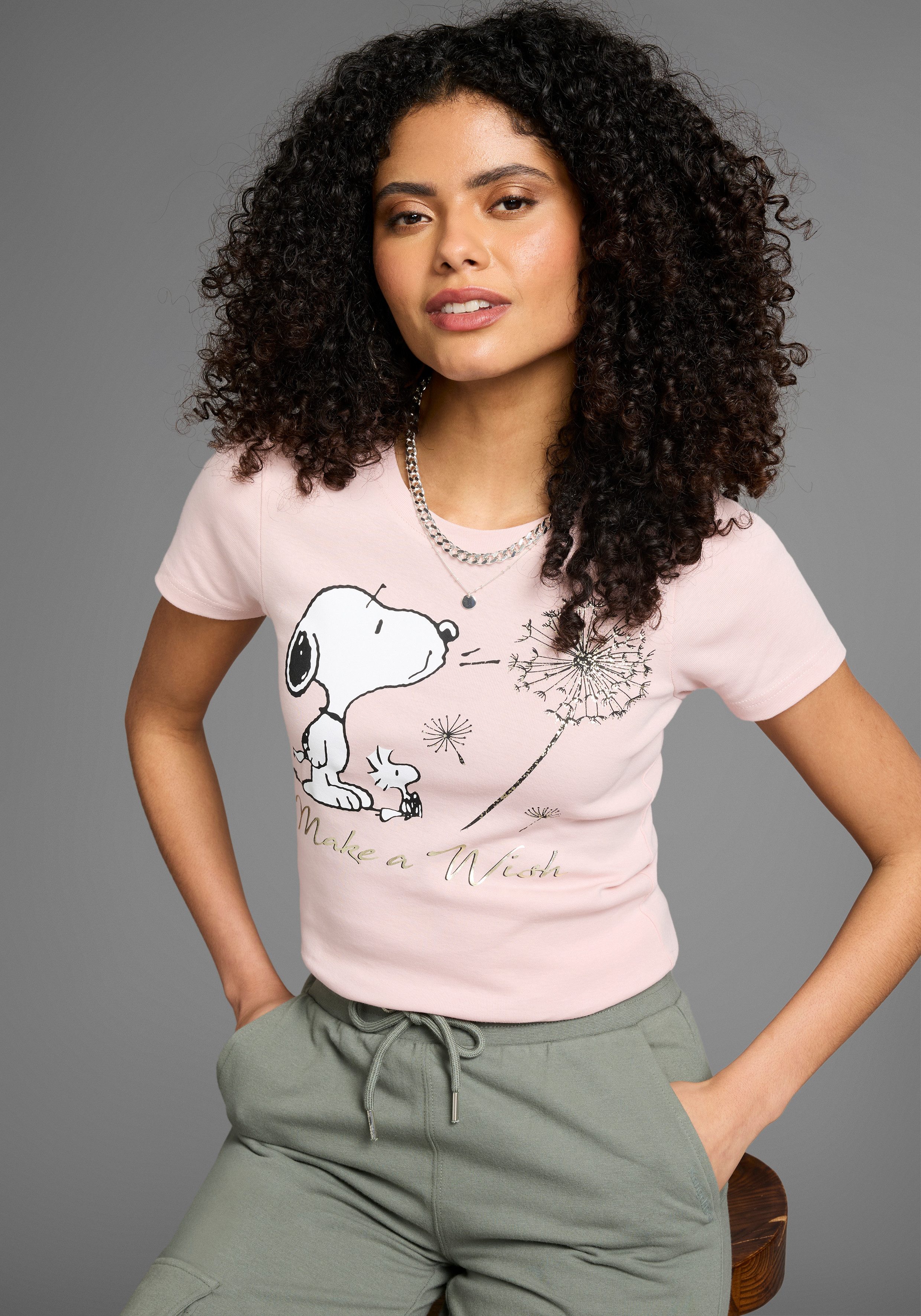 KangaROOS Kurzarmshirt sehr figurbetonte Passform, bedruckte, melierte und günstig online kaufen