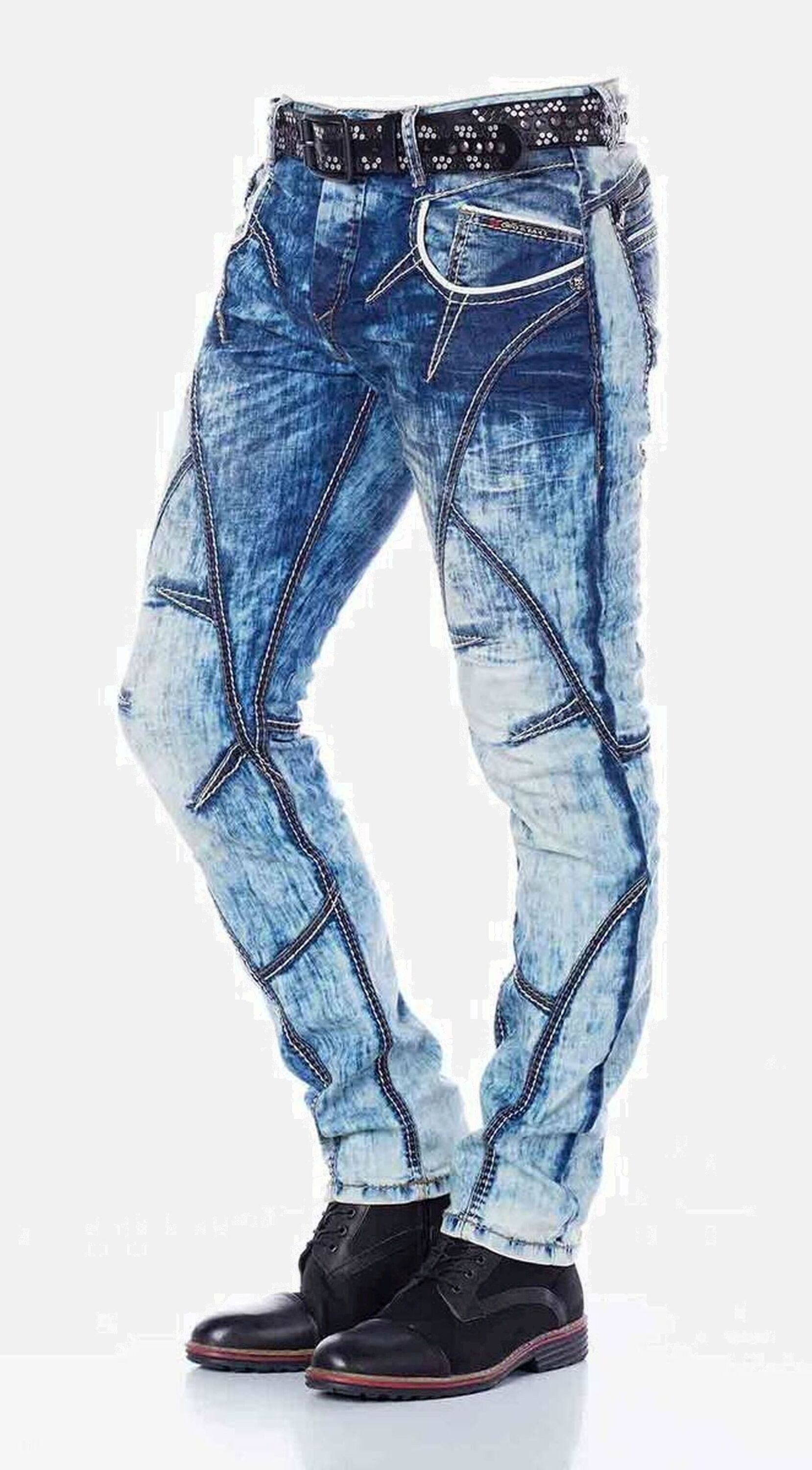 Cipo & Baxx 5-Pocket-Jeans Jeans mit cooler Waschung und Ziernähten, CD269