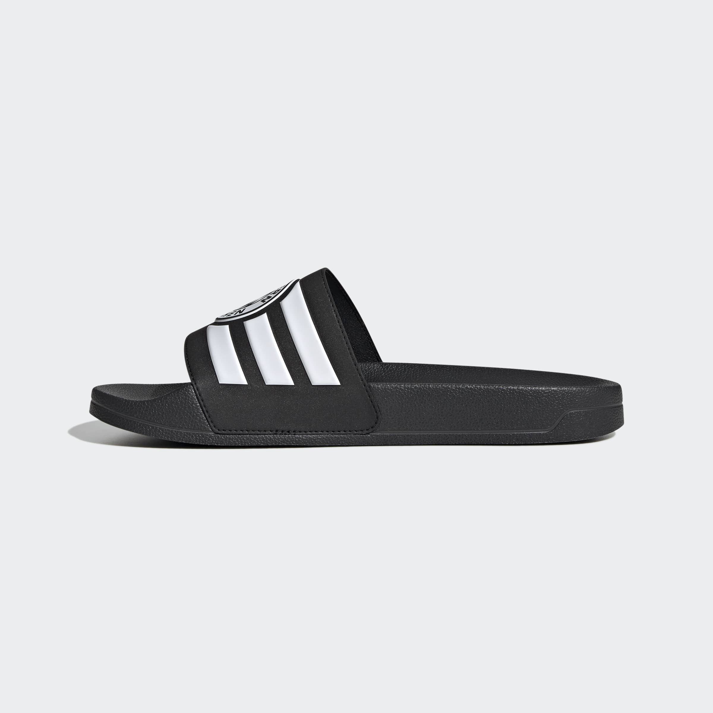 adidas Sportswear ADILETTE SHOWER FC BAYERN MÜNCHEN SLIDES Badesandale Badelatschen, FC Bayern München