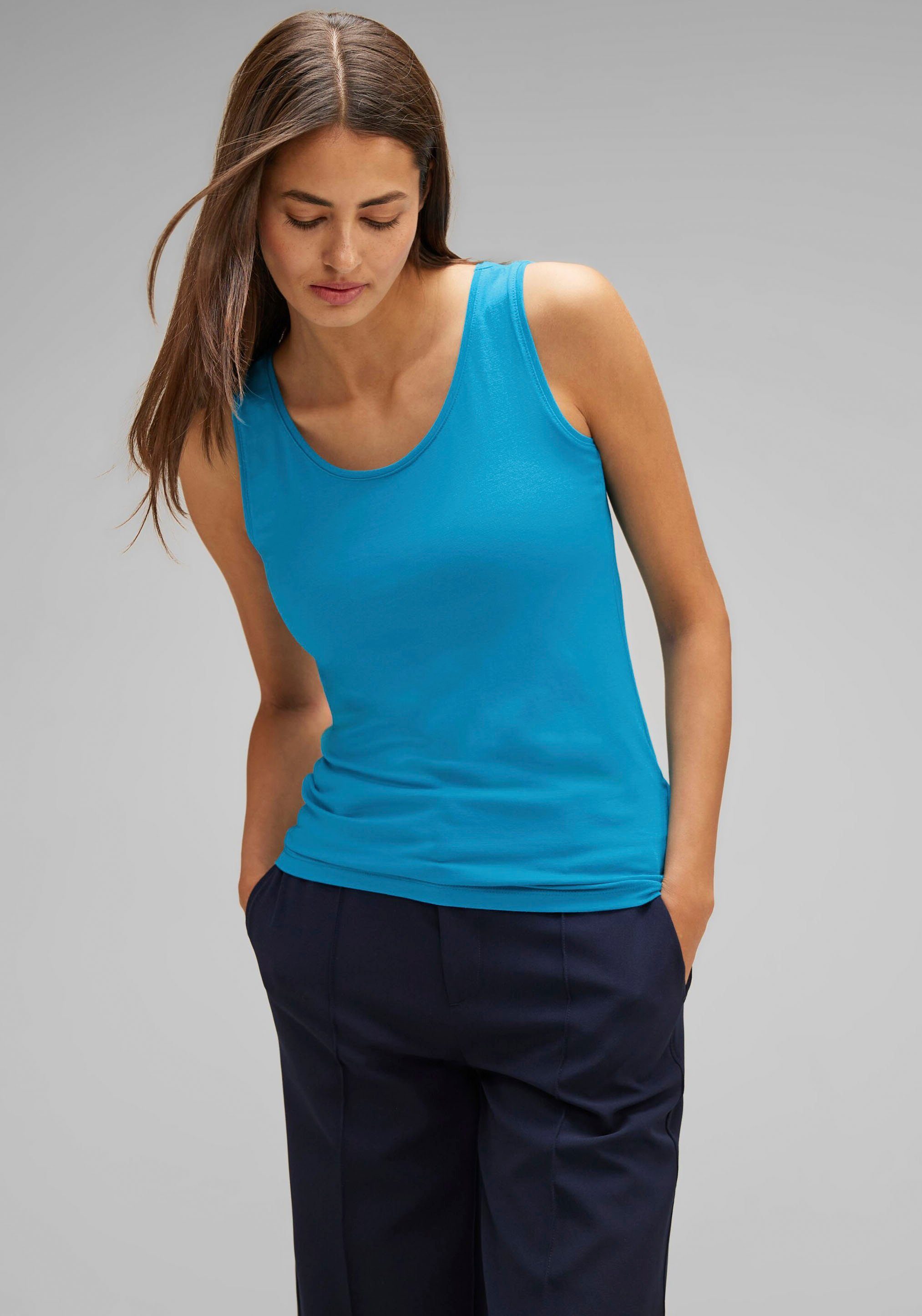 STREET Rundhalsausschnitt Anni Top aquamarine Style blue Tanktop in Unifarbe mit ONE