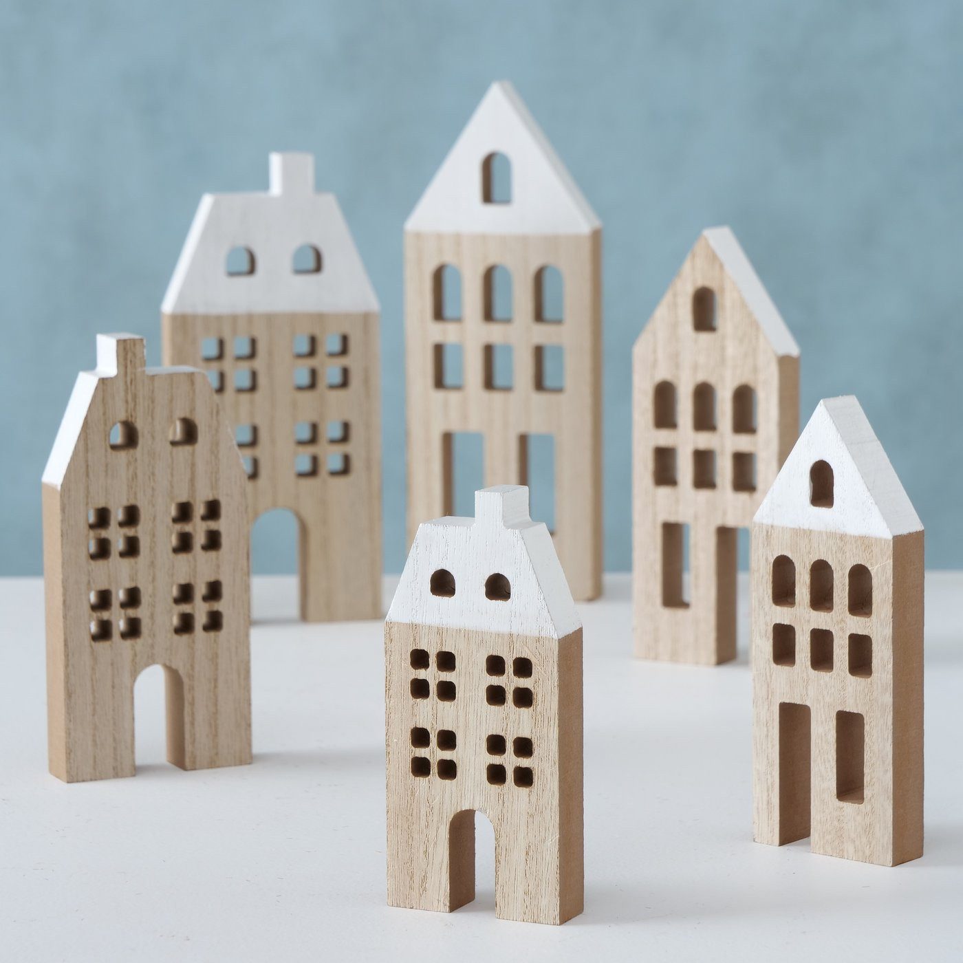 BOLTZE Weihnachtshaus 6 x Dekohaus Towny Holz Höhe 15-23,5 cm Natur Holzhaus Häuschen