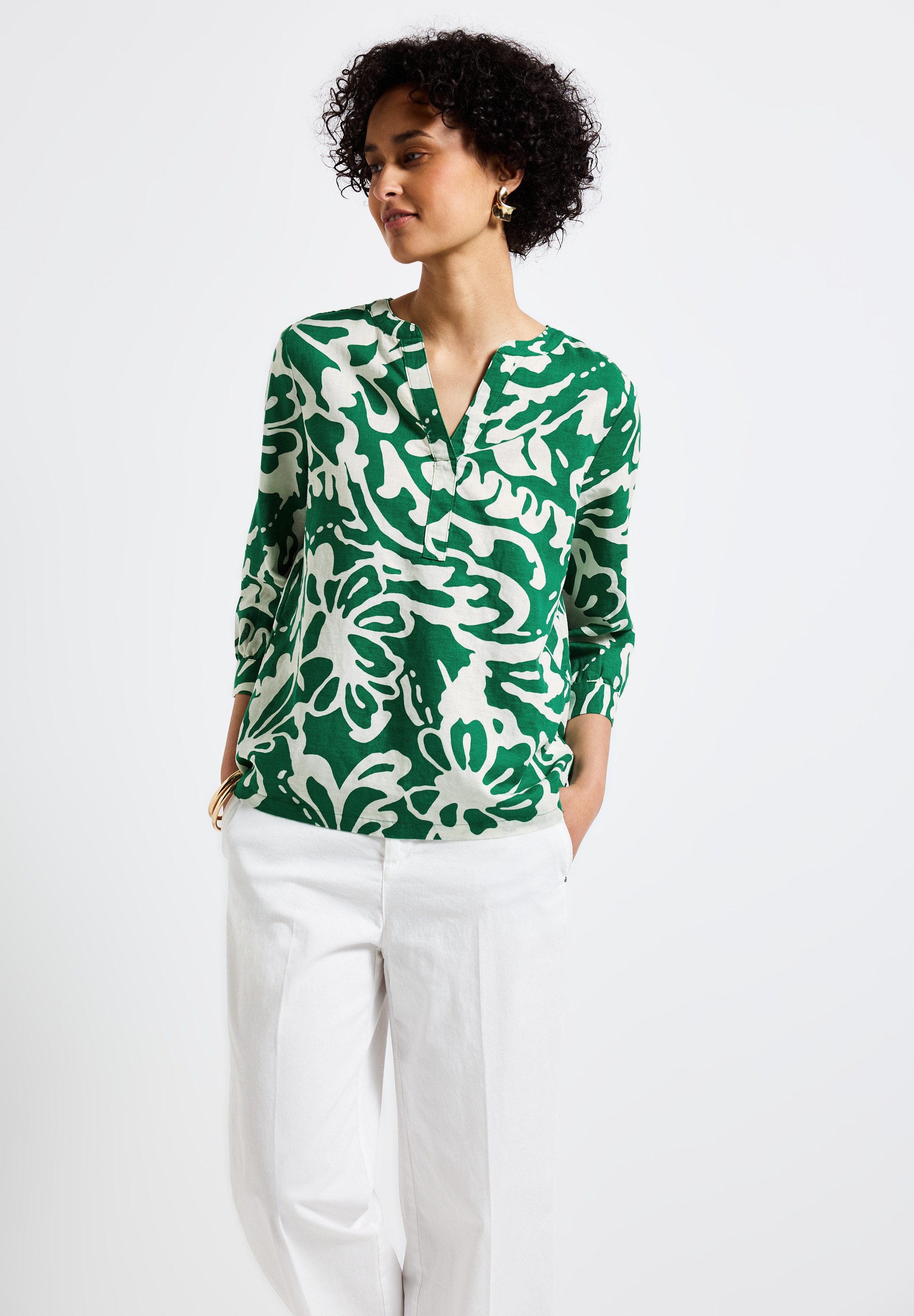 Klassische Bluse