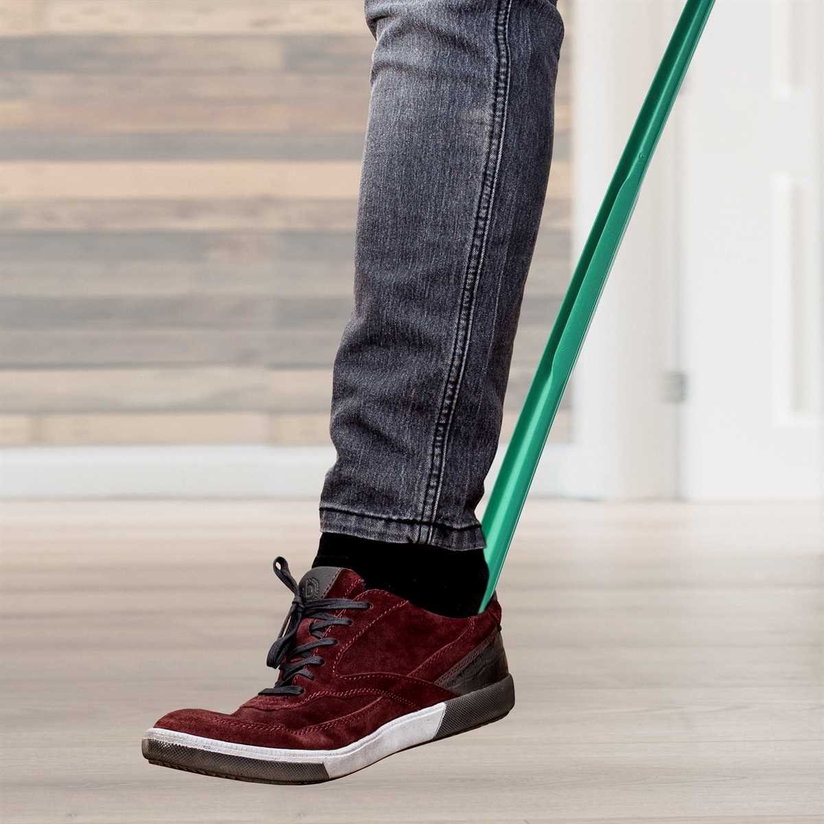 Lantelme Schuhlöffel 3 Stück Set 65 cm Kunststoff Schuhanzieher stabil Schuhanziehhilfe, Farbe Wählbar, Hergestellt in Deutschland, sehr Stabil, Rückenschonend