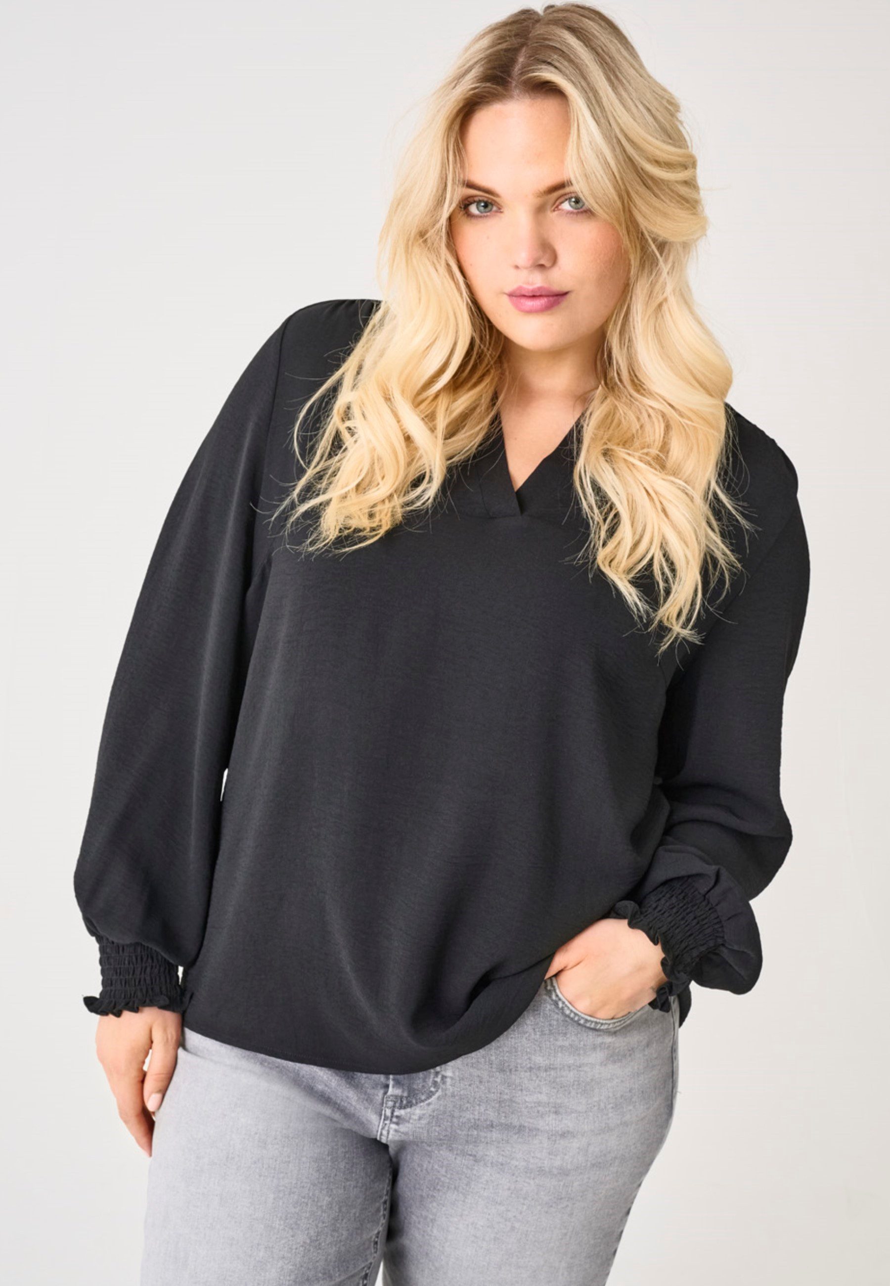 ONLY CARMAKOMA Shirtbluse CARMETTA LIFE V-NECK TOP WVN NOOS Kunstfaser, regular fit