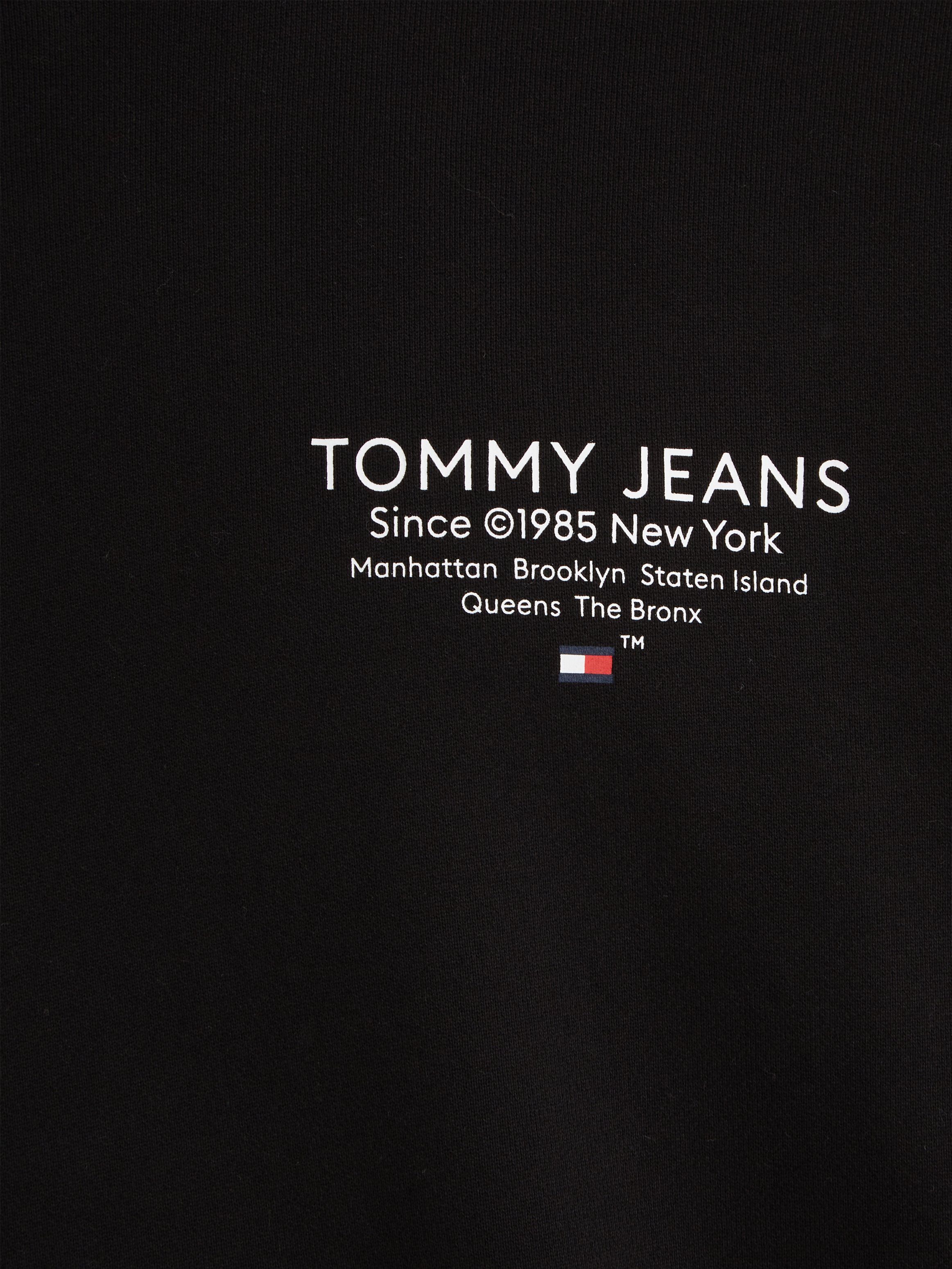 CREW REG Jeans TJM Tommy GRAPHIC Sweatshirt ESSENTIAL Black Tommy Aufdruck mit Jeans