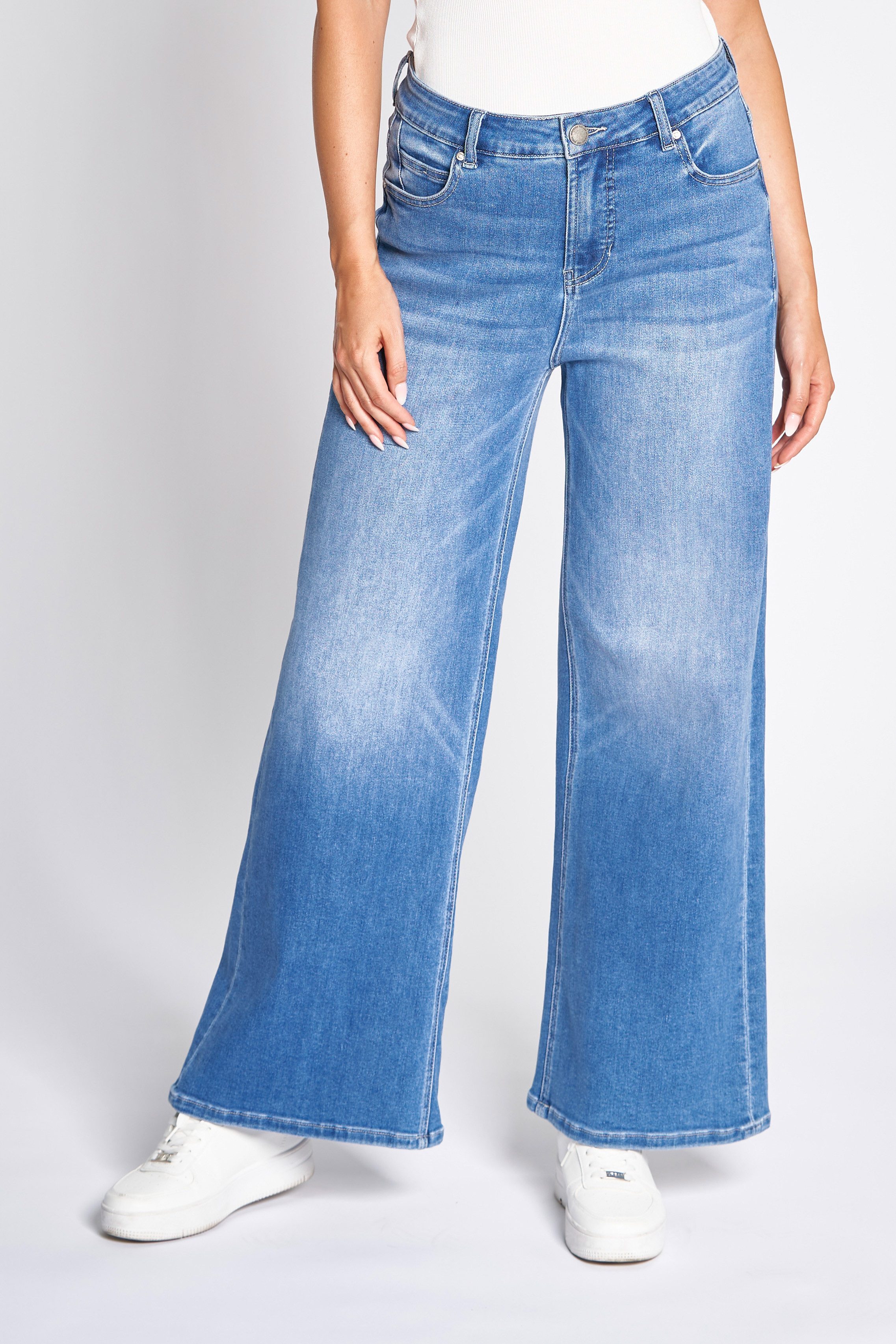 Zhrill 5-Pocket-Jeans TESSA mit ausgestelltem Bein, günstig online kaufen