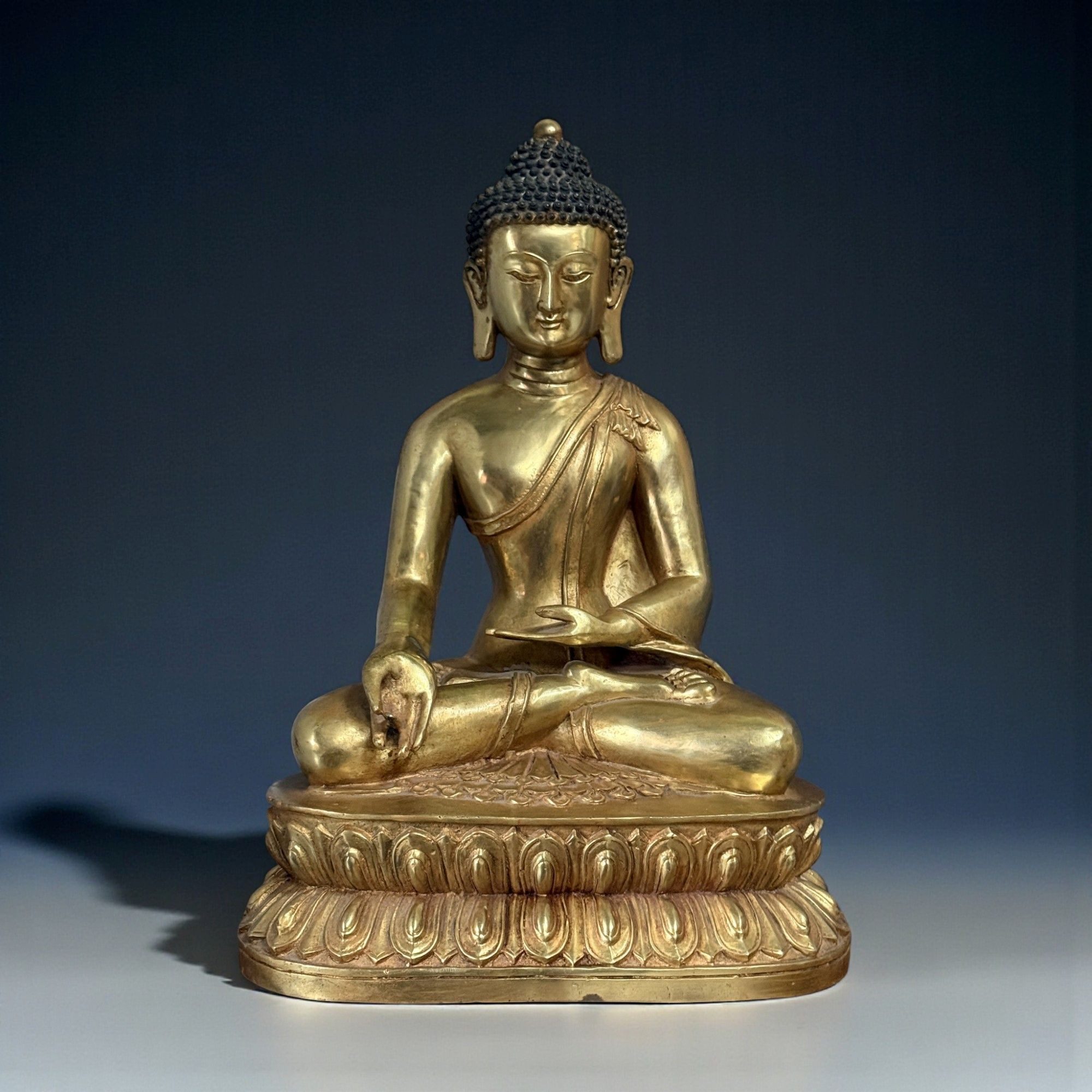 Asien LifeStyle Buddhafigur Bronze Buddha Figur auf Doppellotussockel – Vitarka Mudra
