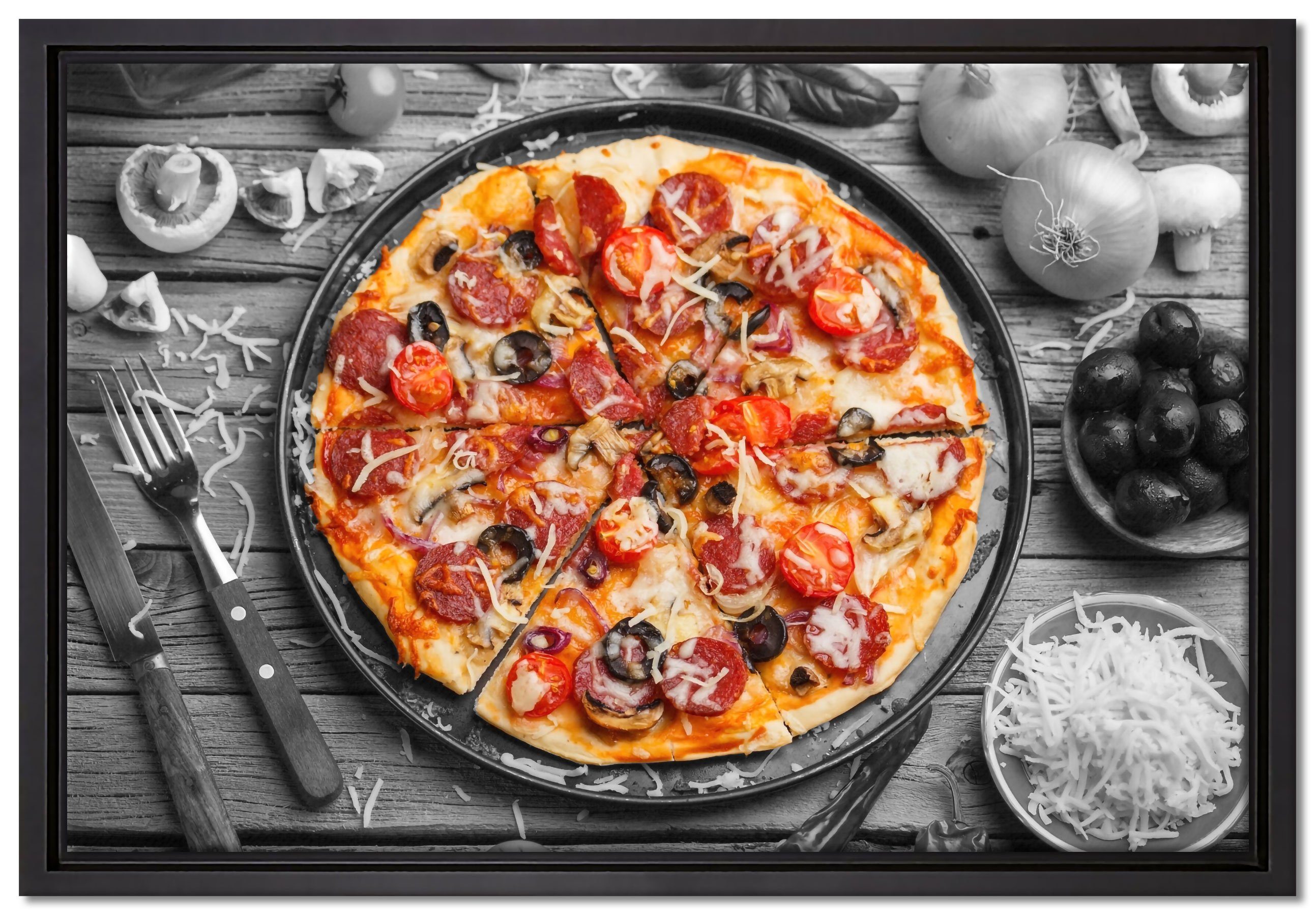 Pixxprint Leinwandbild Pizza auf Pizzablech, Zackenaufhänger einem bespannt, Leinwandbild (1 fertig Wanddekoration in St), inkl. Schattenfugen-Bilderrahmen gefasst