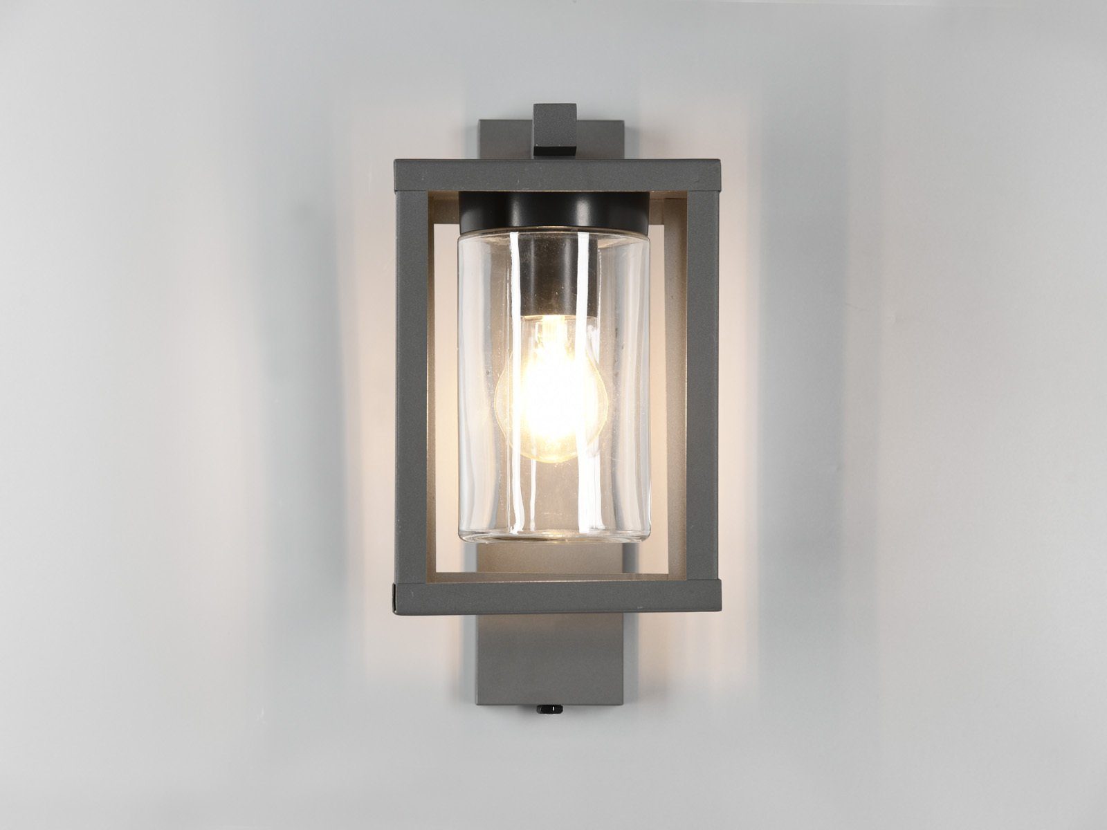 TRIO Leuchten LED Außen-Wandleuchte, Tageslichtsensor, LED wechselbar, warmweiß, Wandlaterne Anthrazit 33cm, Fassadenlampe Hauswand, Terrassenleuchten