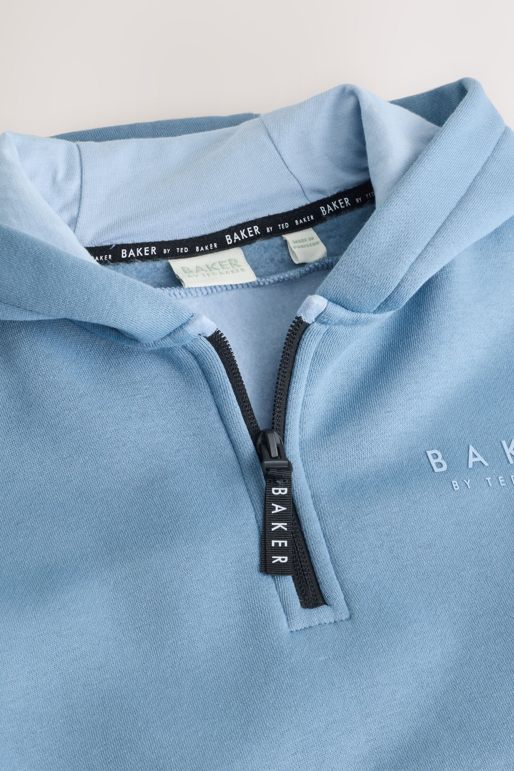 Baker by Ted Baker Kapuzenpullover Baker by Ted Baker Oversized Fit Hoodie mit Grafik (1-tlg)